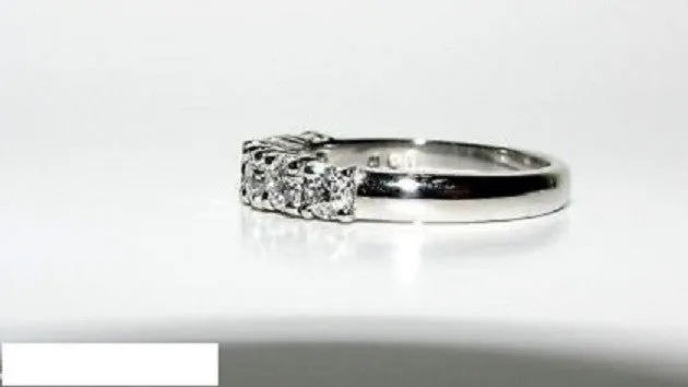 1.00 ROUND CUT DIAMONDS BAND RING MODERN A  G/VS