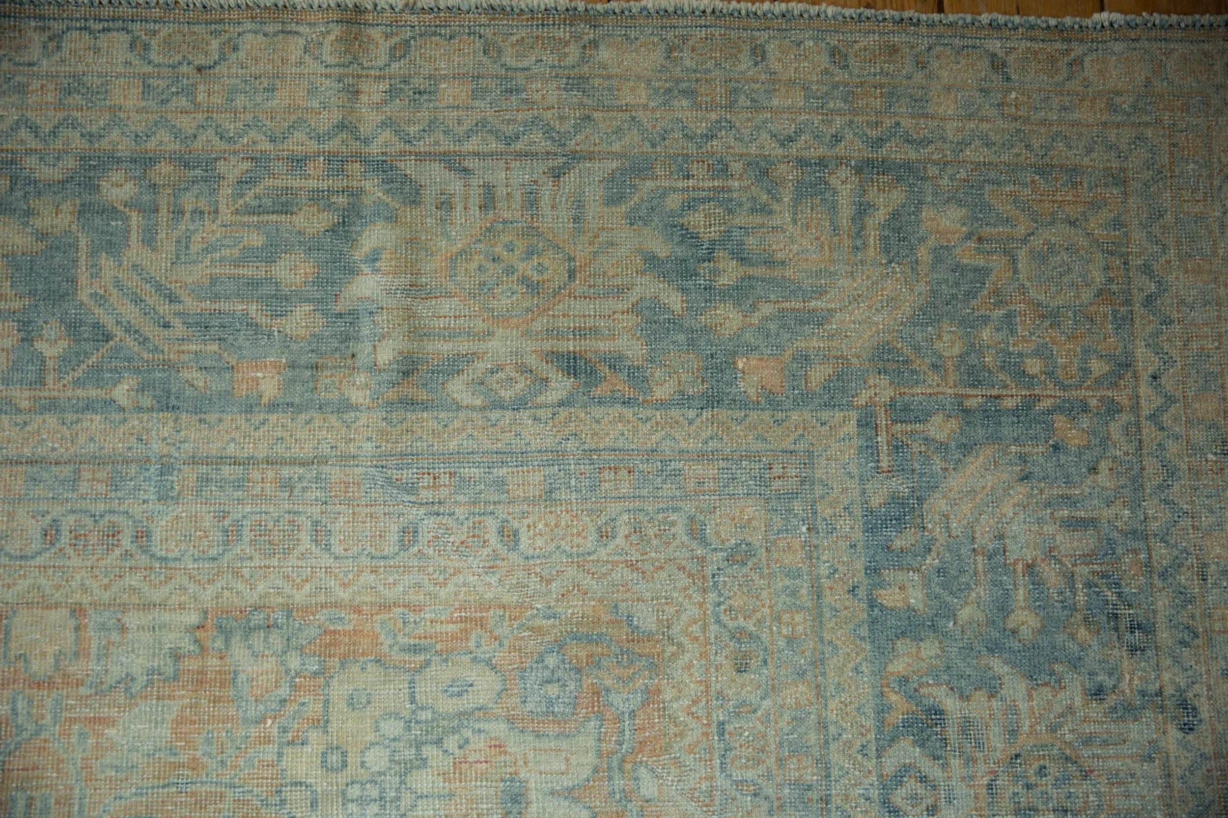 10.5x14 Vintage Distressed Mahal Carpet