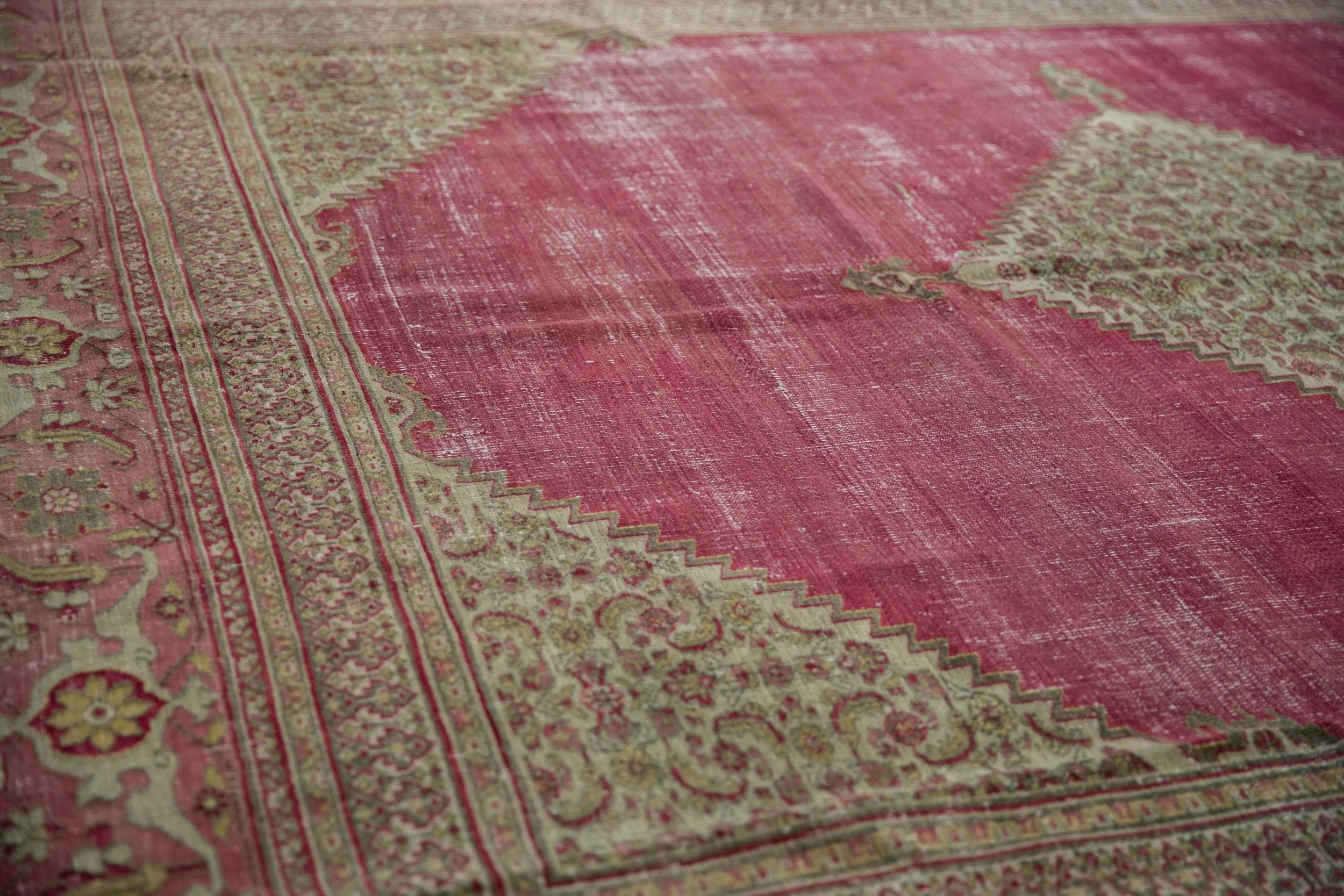 10x12 Vintage Distressed Doroksh Carpet