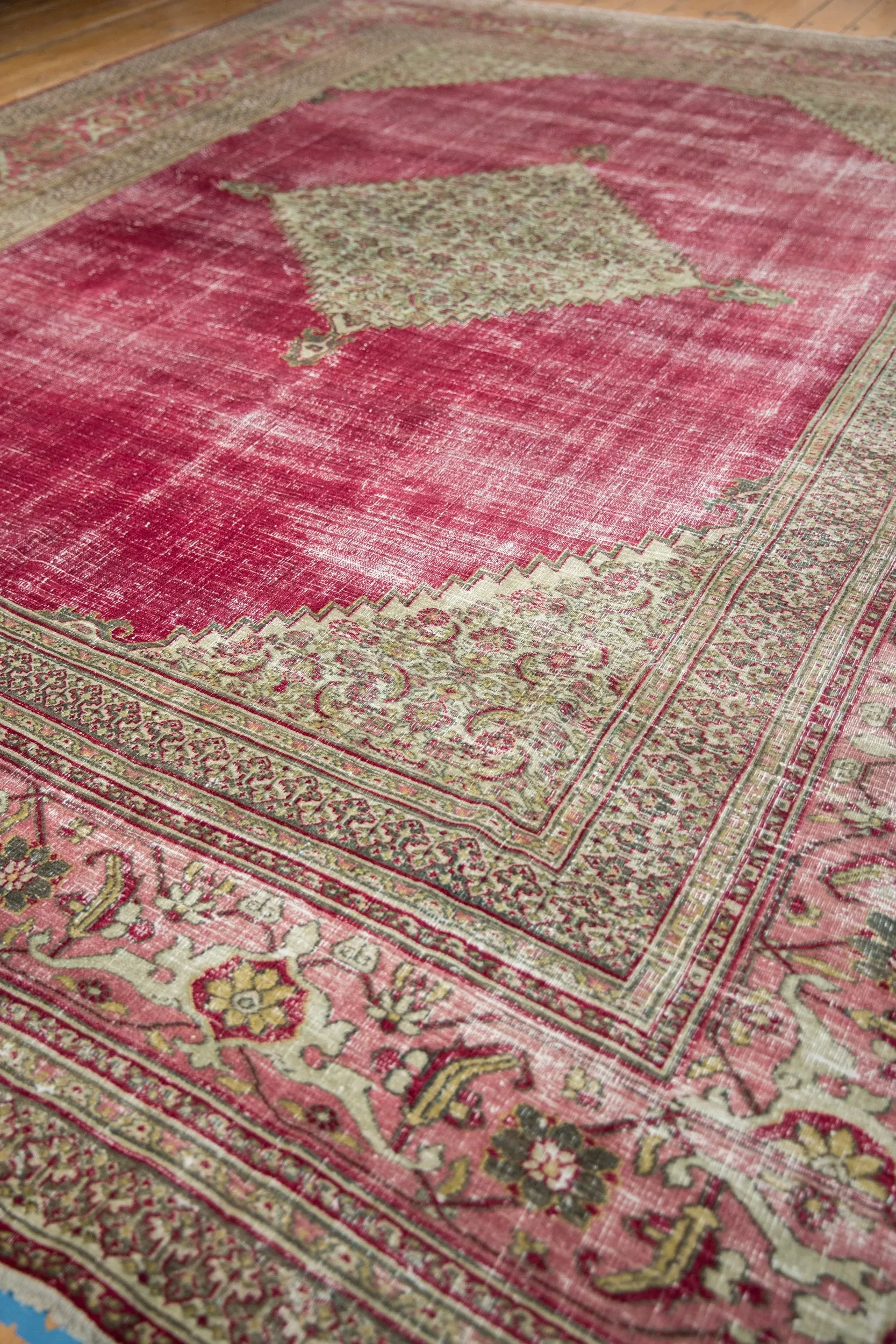10x12 Vintage Distressed Doroksh Carpet