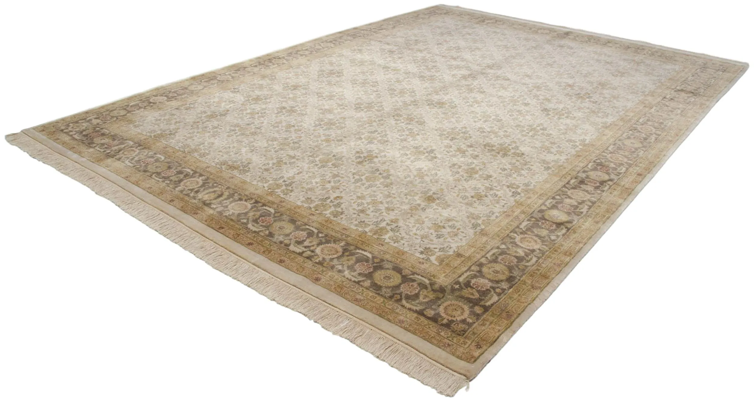 10x14 New Agra Carpet