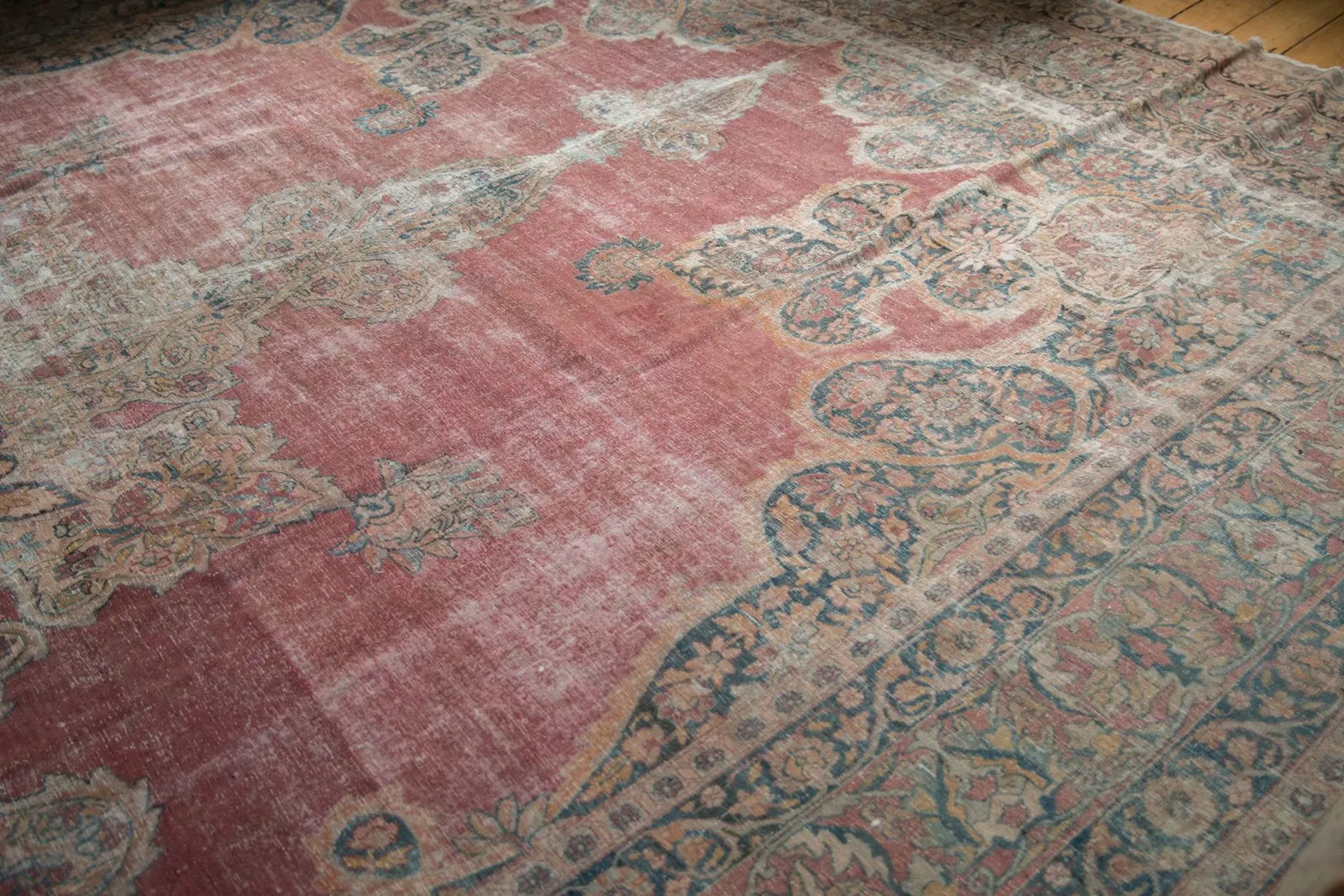 12x18.5 Antique Distressed Kermanshah Carpet
