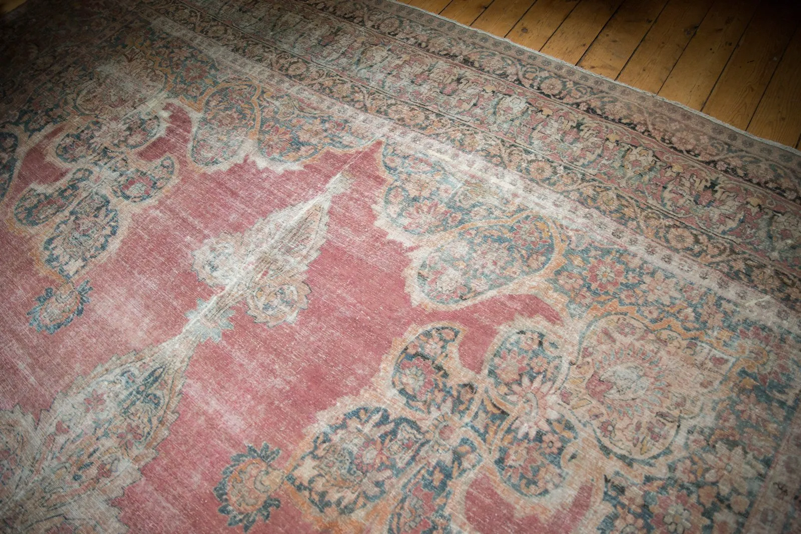 12x18.5 Antique Distressed Kermanshah Carpet