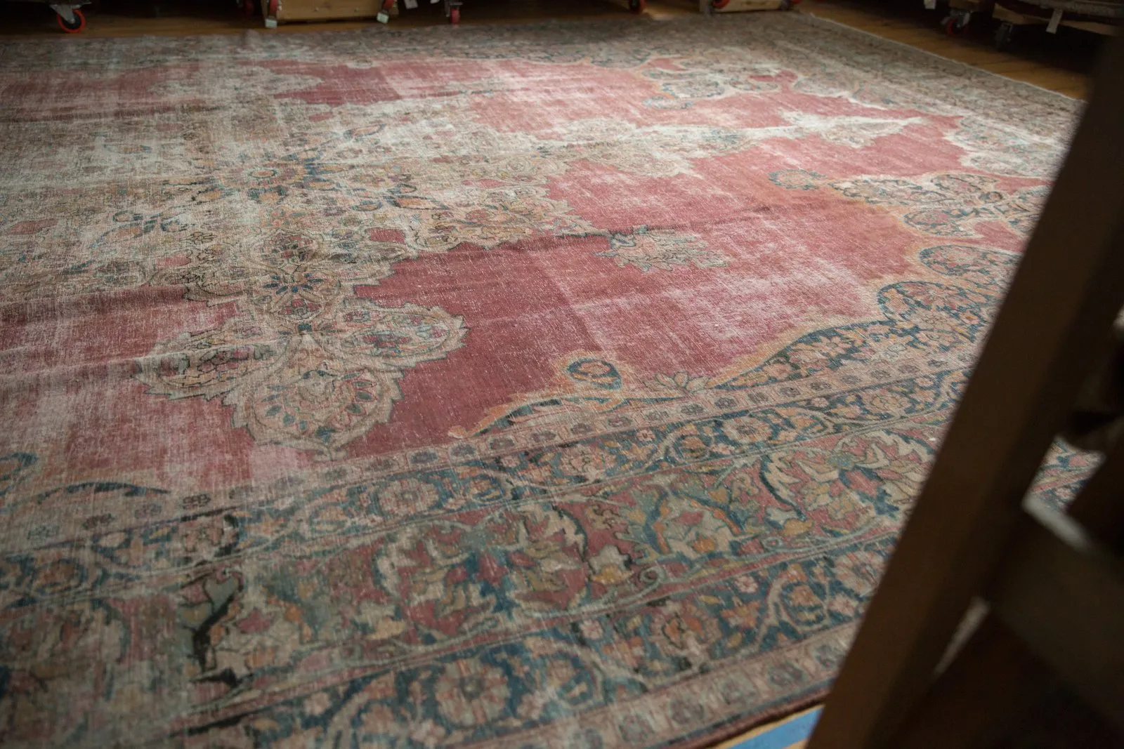 12x18.5 Antique Distressed Kermanshah Carpet
