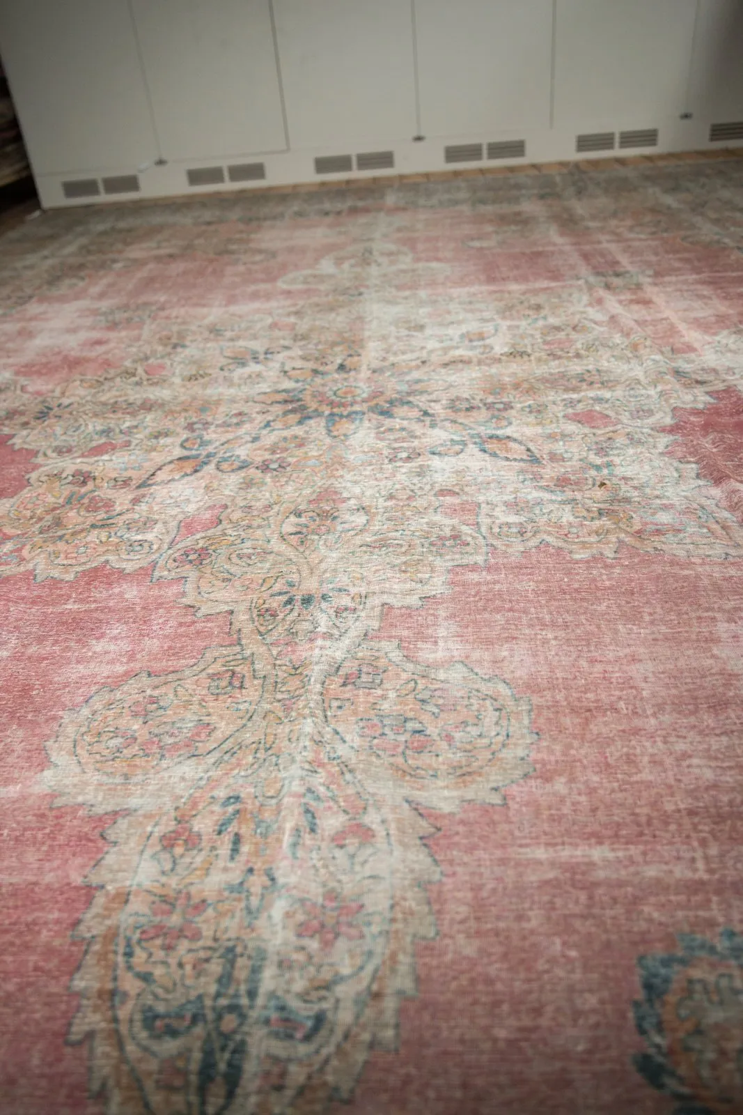 12x18.5 Antique Distressed Kermanshah Carpet