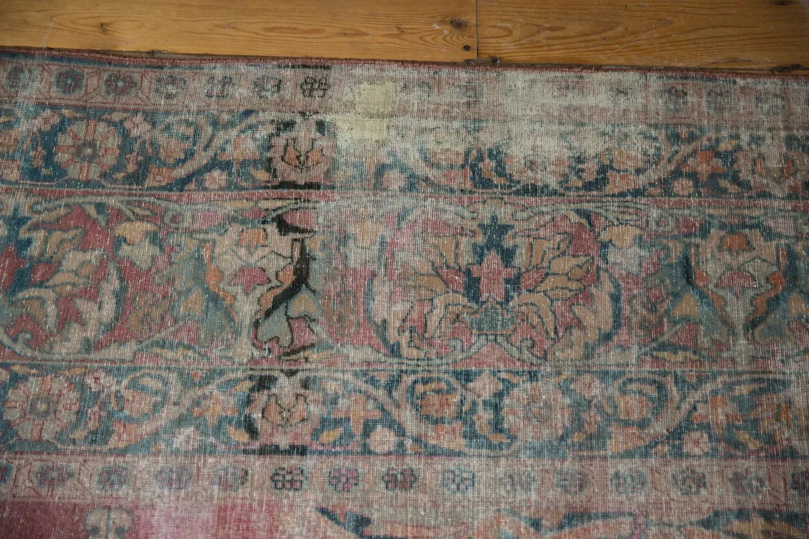12x18.5 Antique Distressed Kermanshah Carpet