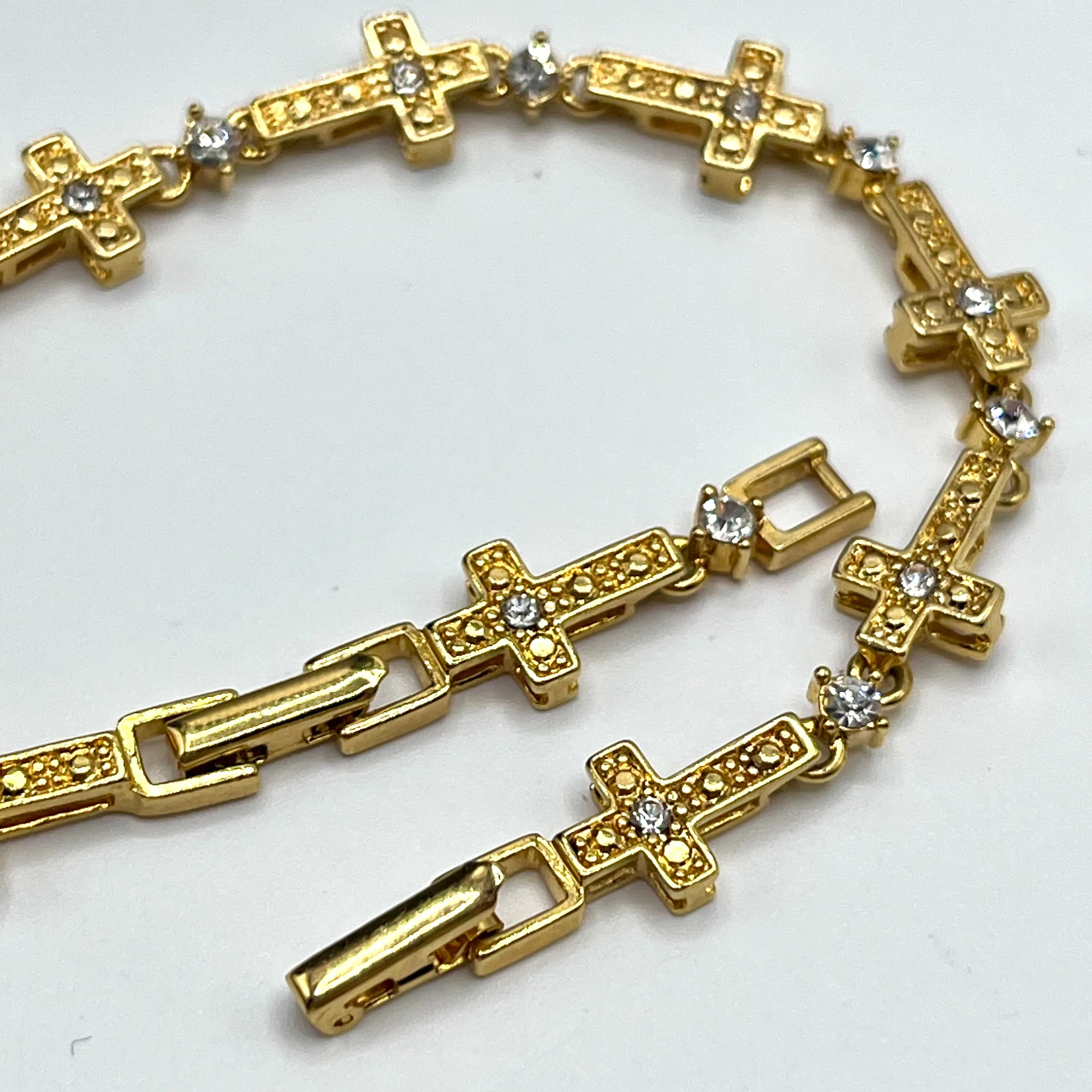 2005 AvonSparkling Cross Tennis Bracelet
