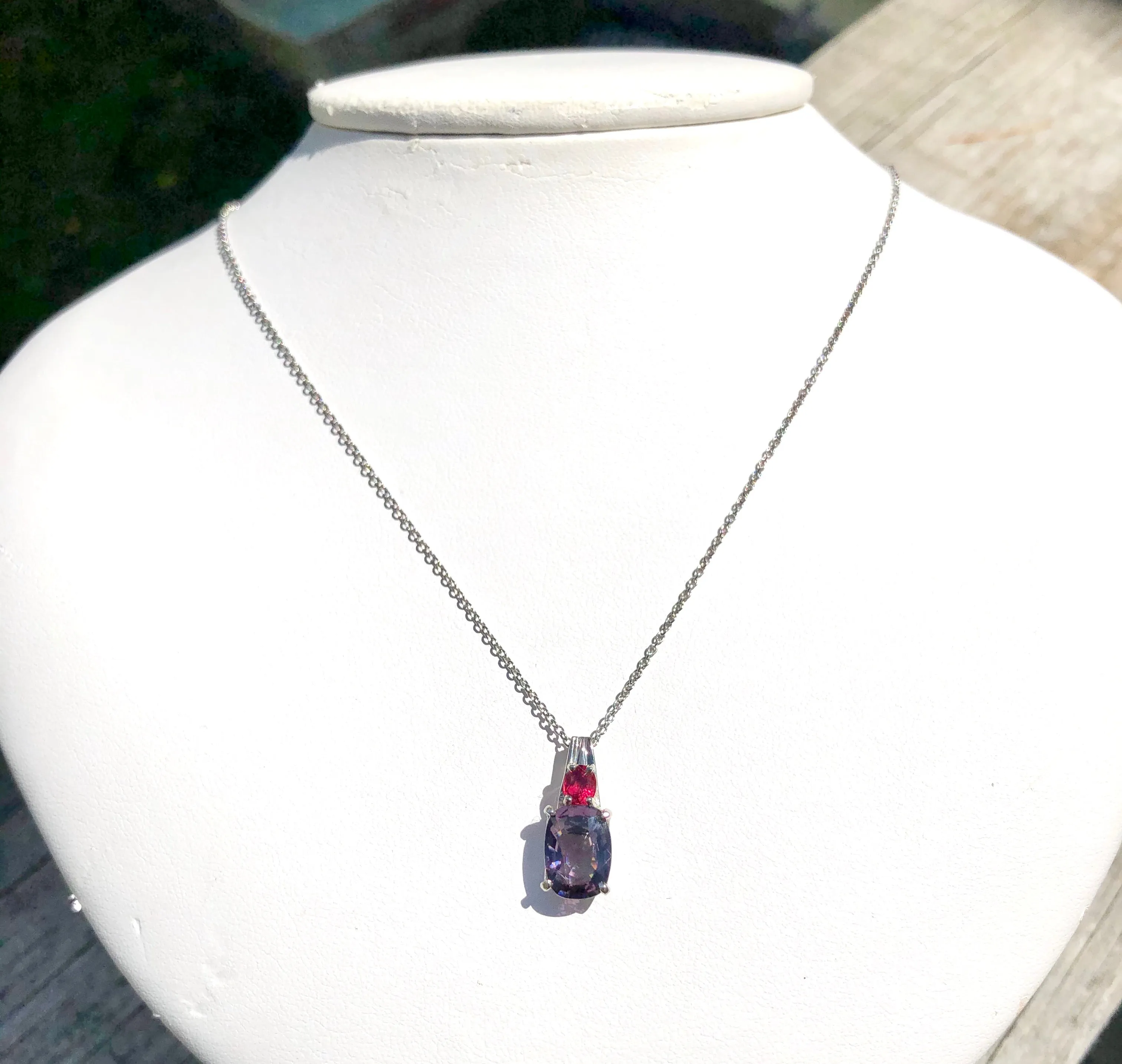 3.50 Carat Burmese Purple and Red Spinel Pendant Necklace Platinum 18K
