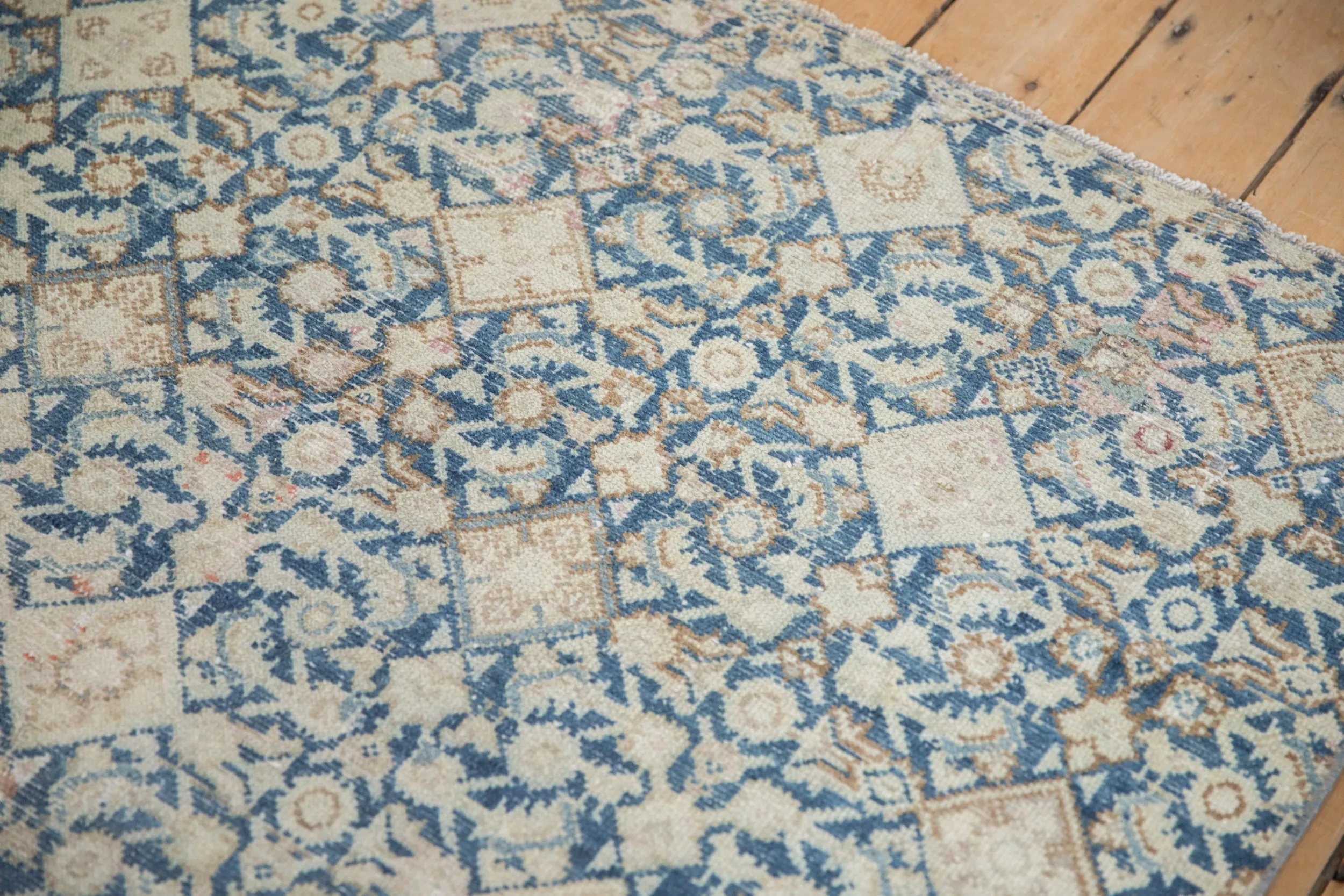 3.5x4.5 Vintage Distressed Fragment Hamadan Square Rug