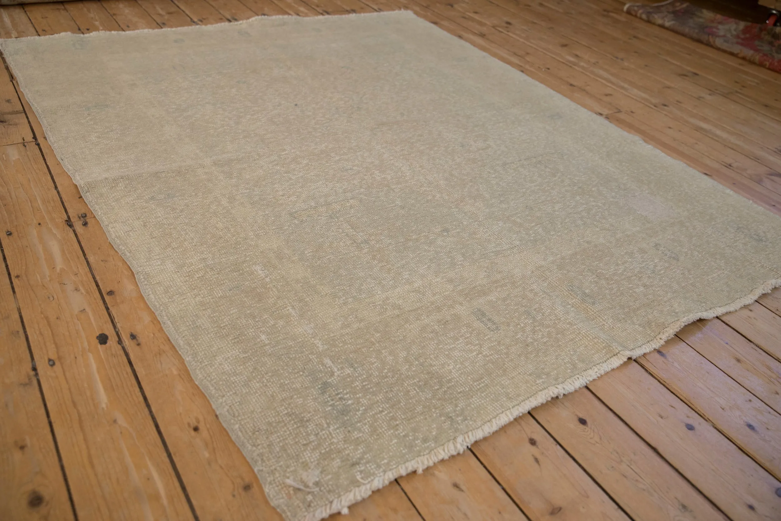 5.5x6.5 Vintage Distressed Oushak Carpet