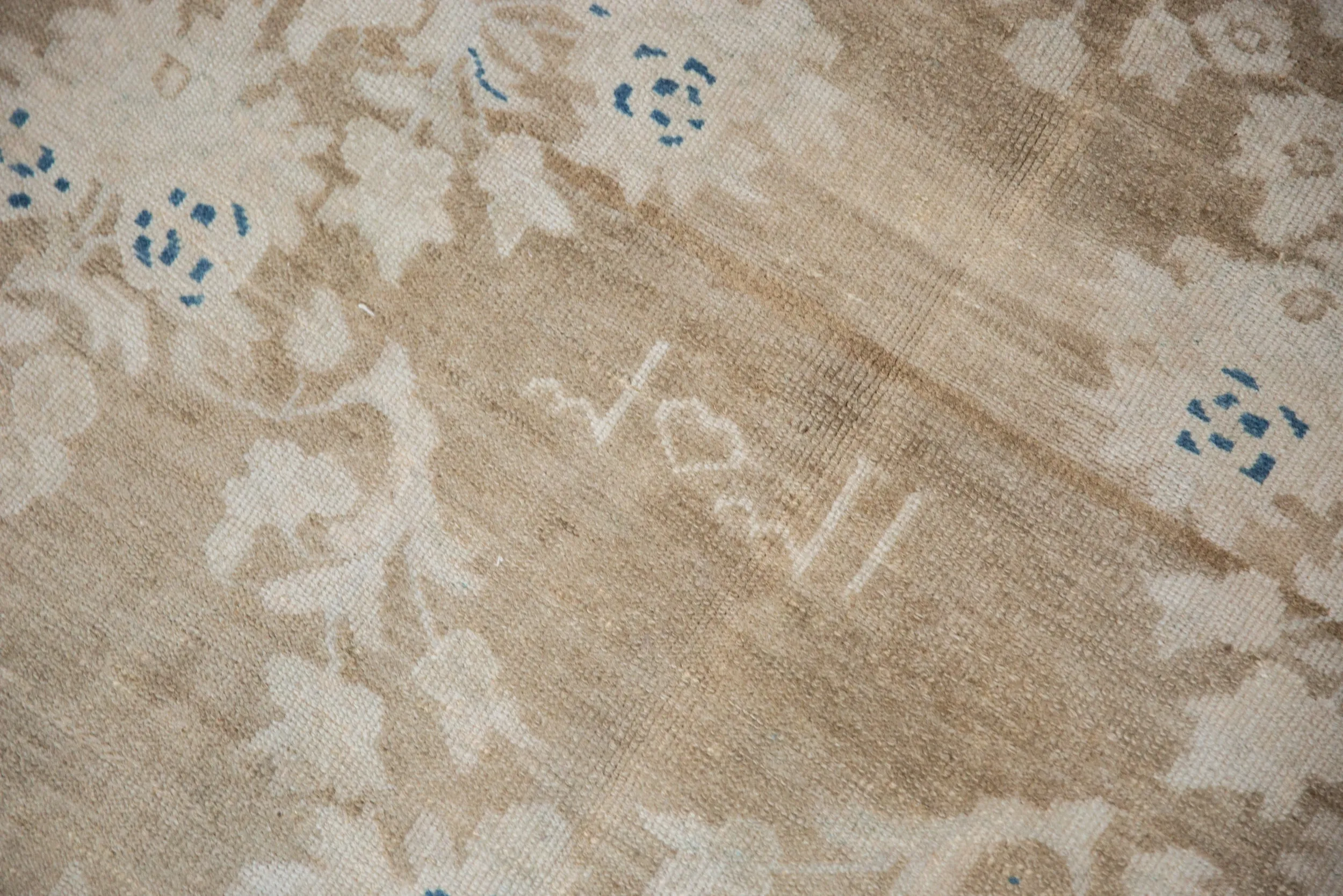 5.5x8 Vintage Distressed Hamadan Carpet