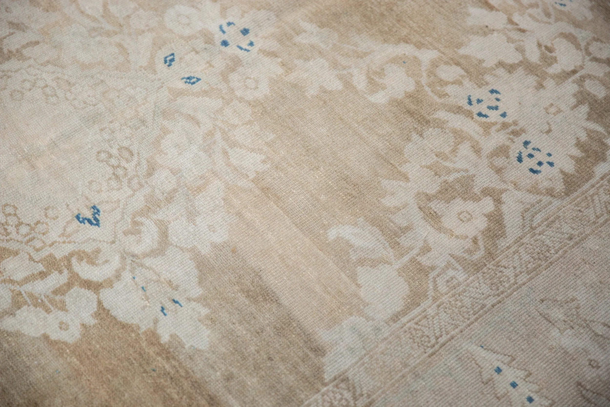 5.5x8 Vintage Distressed Hamadan Carpet