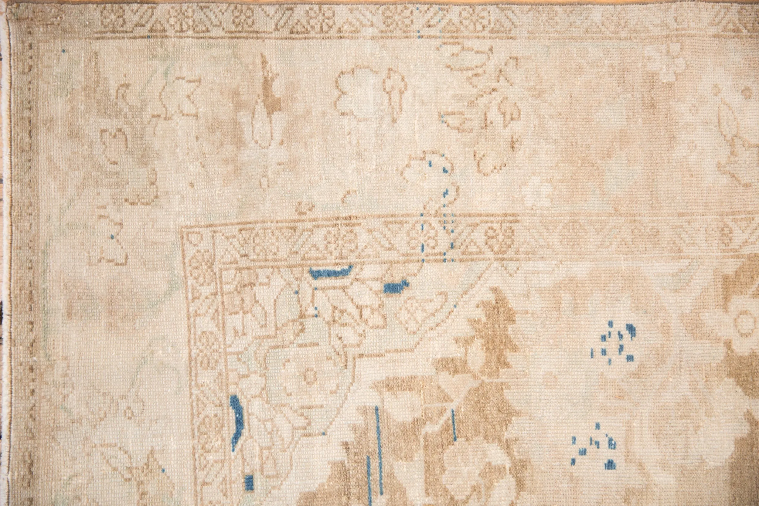 5.5x8 Vintage Distressed Hamadan Carpet