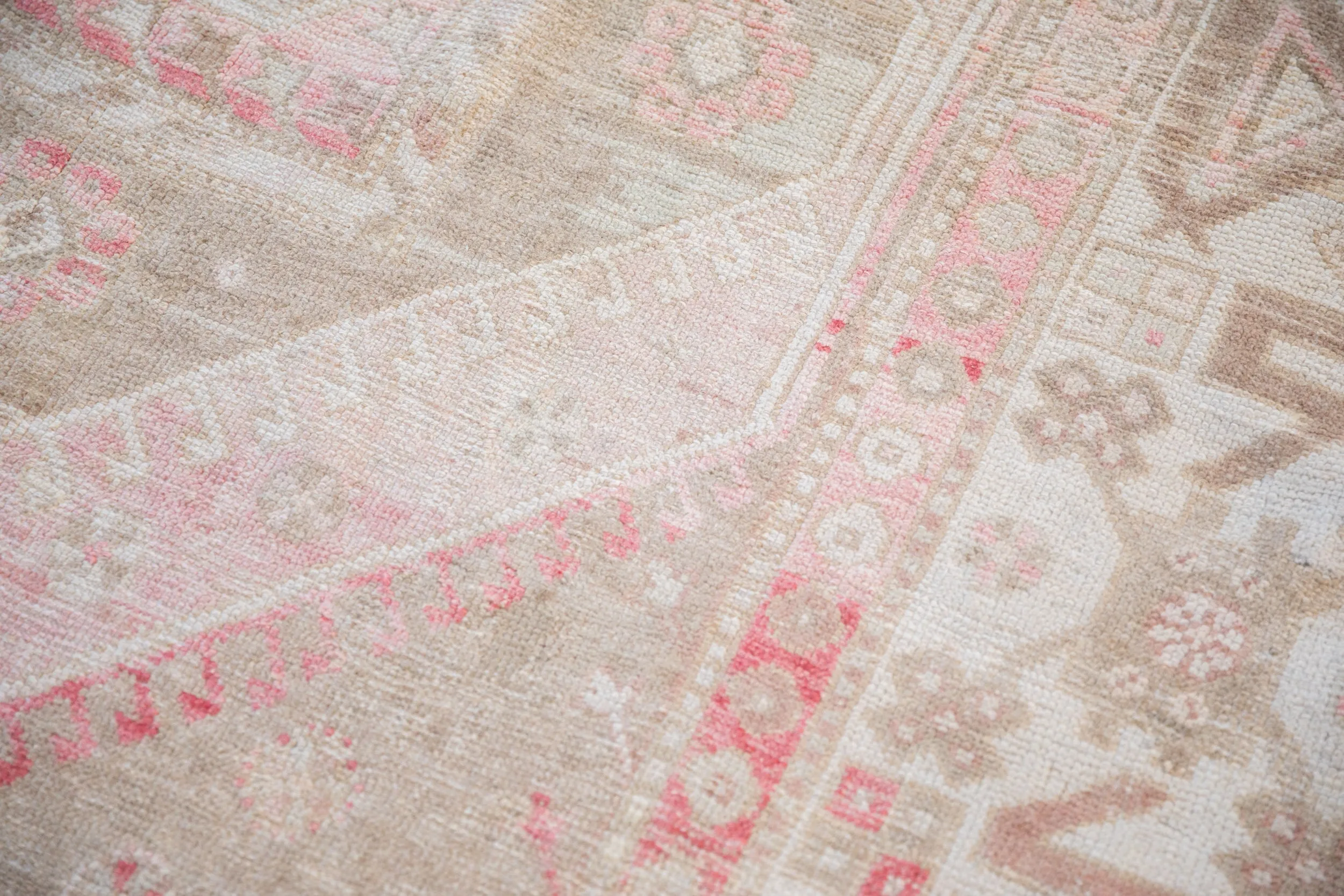 5.5x8 Vintage Distressed Oushak Carpet