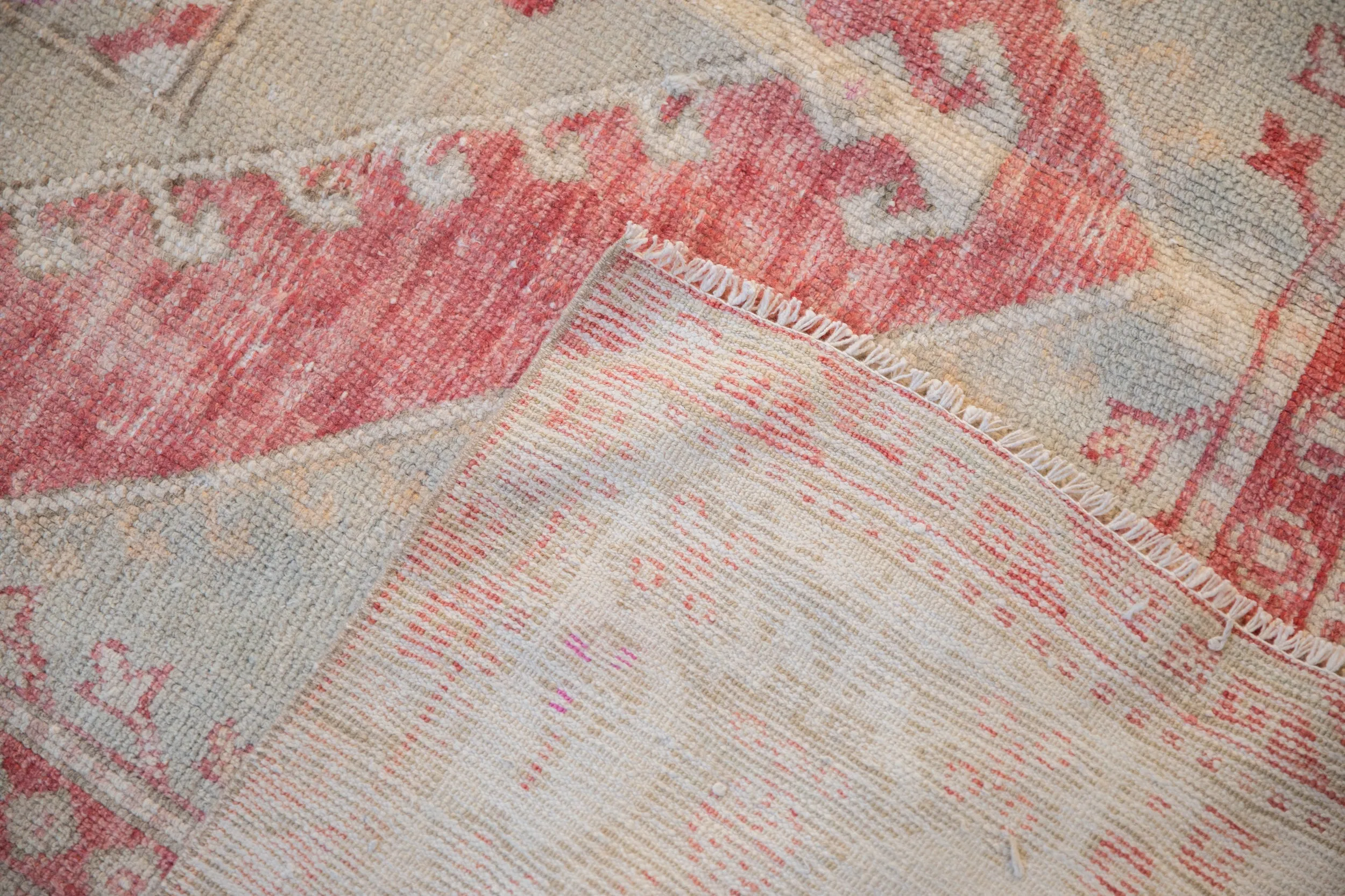 5.5x8 Vintage Distressed Oushak Carpet