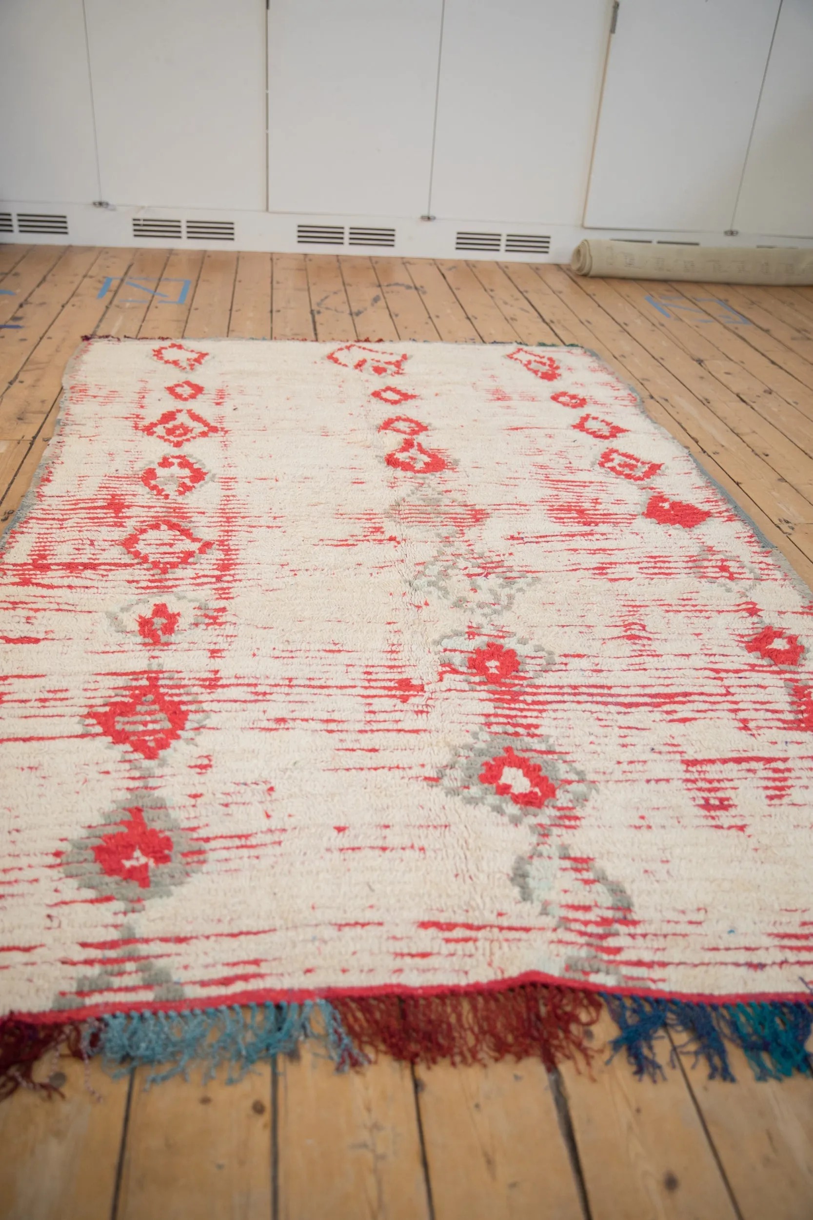 5.5x8.5 Vintage Moroccan Carpet