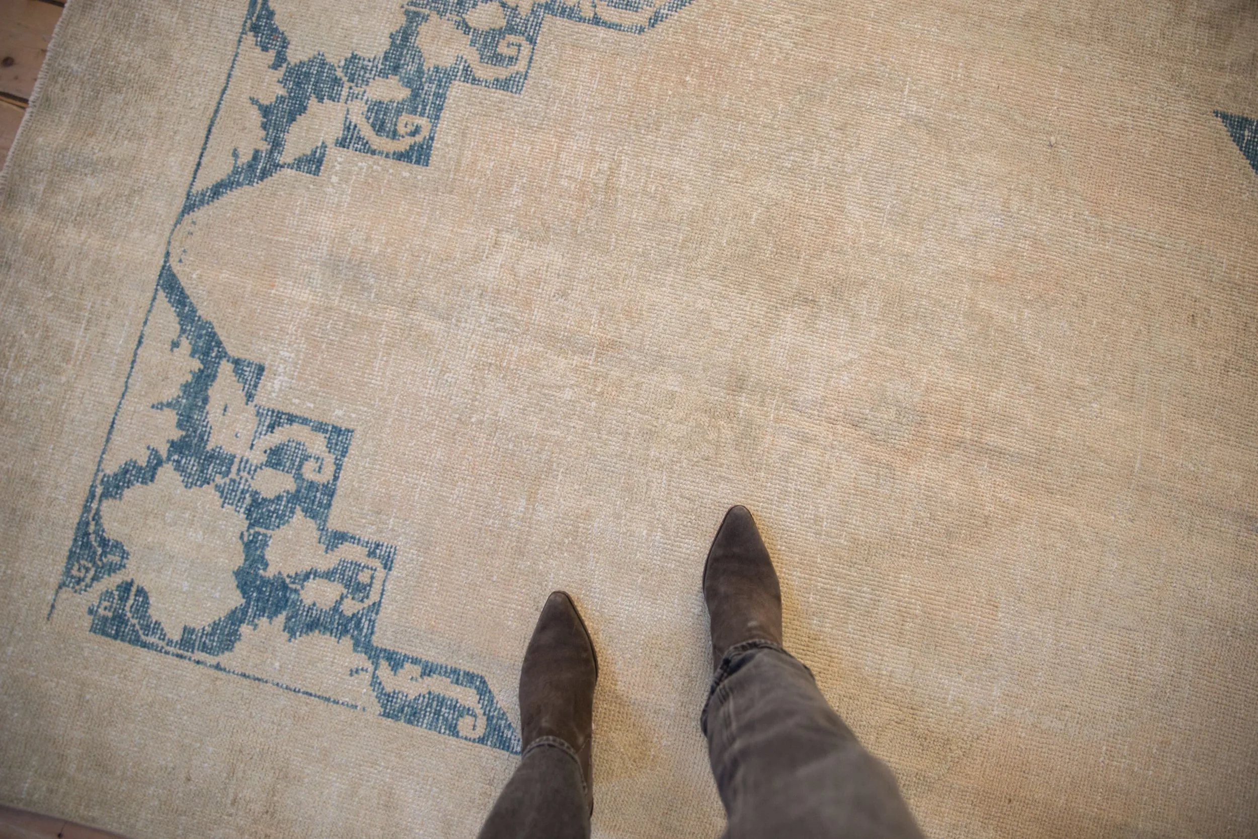 5x8 Vintage Distressed Oushak Carpet