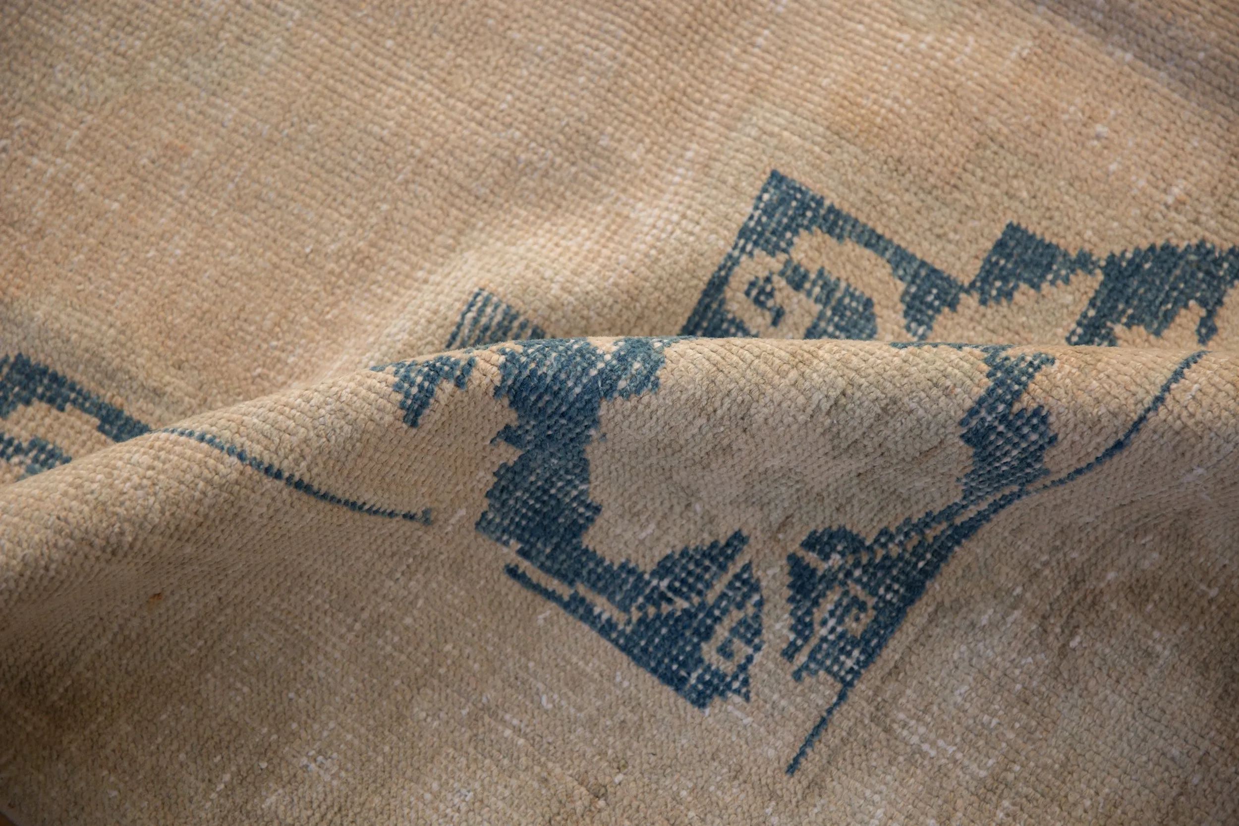 5x8 Vintage Distressed Oushak Carpet