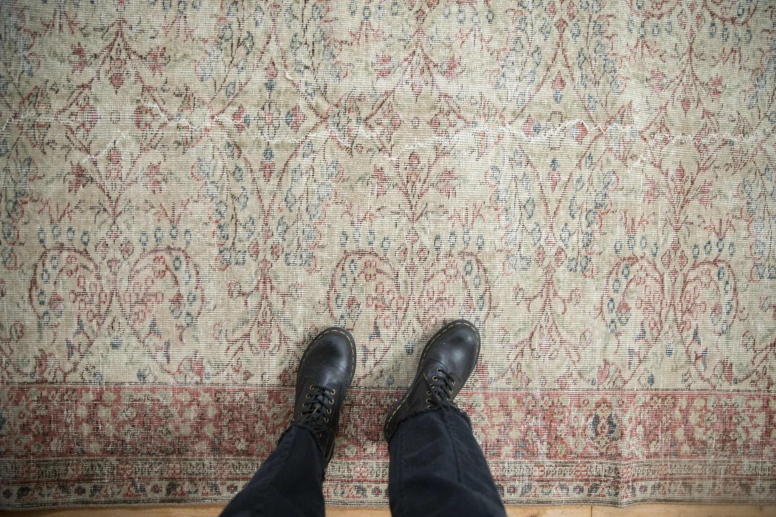 5x8 Vintage Distressed Sparta Carpet