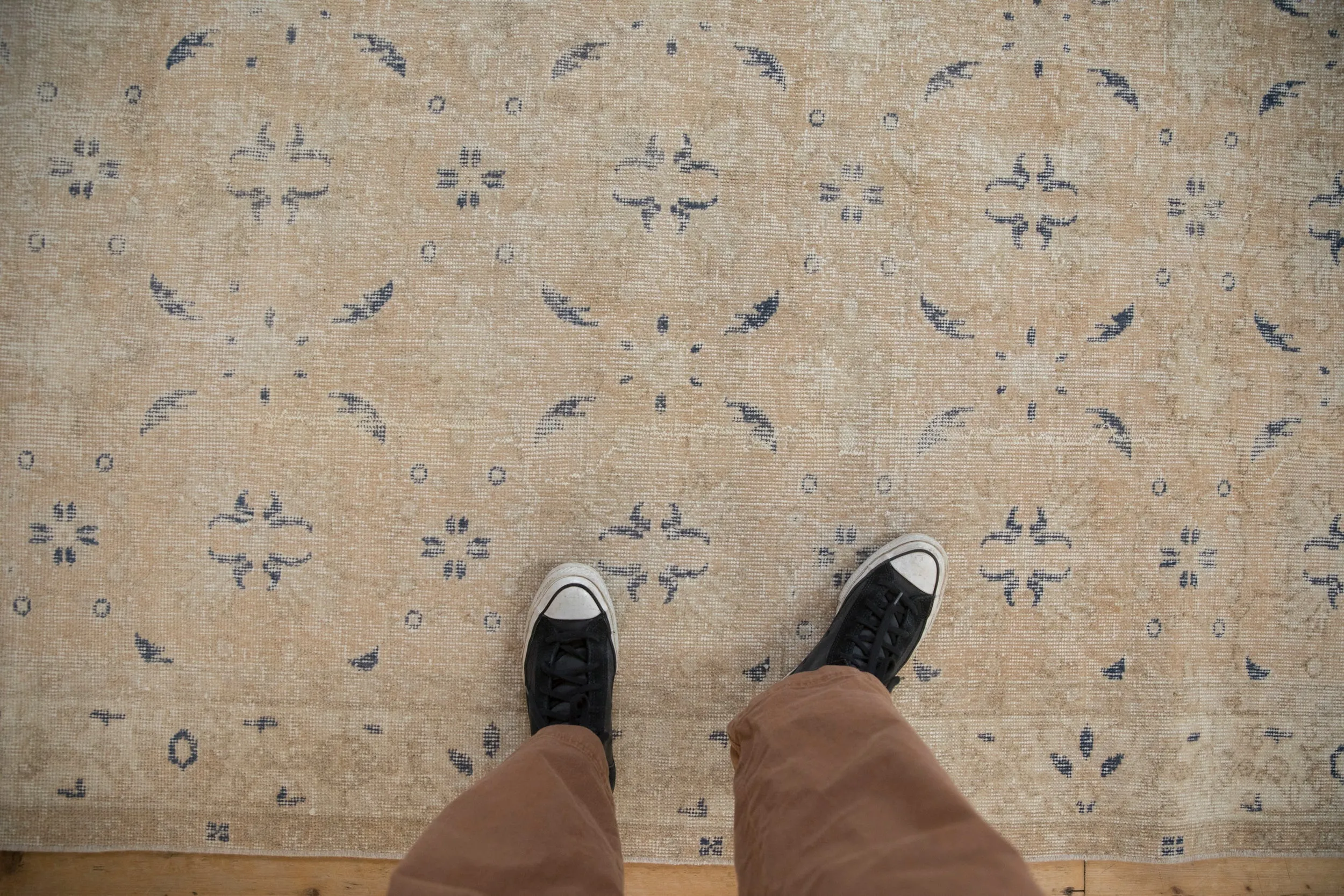 5x8 Vintage Distressed Sparta Carpet