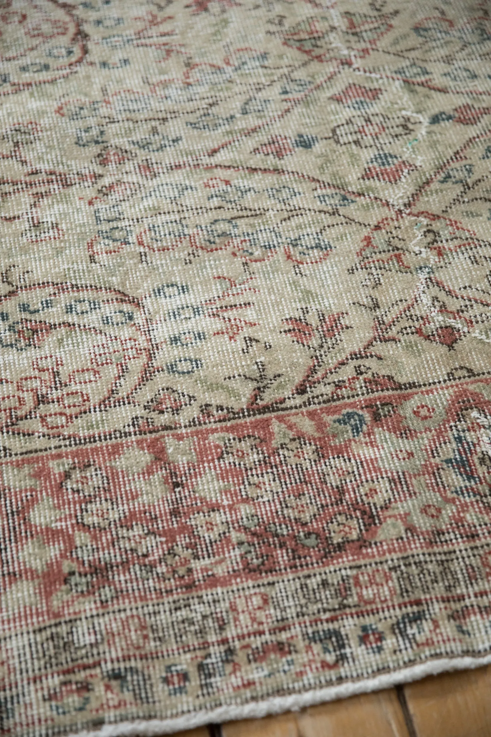 5x8 Vintage Distressed Sparta Carpet