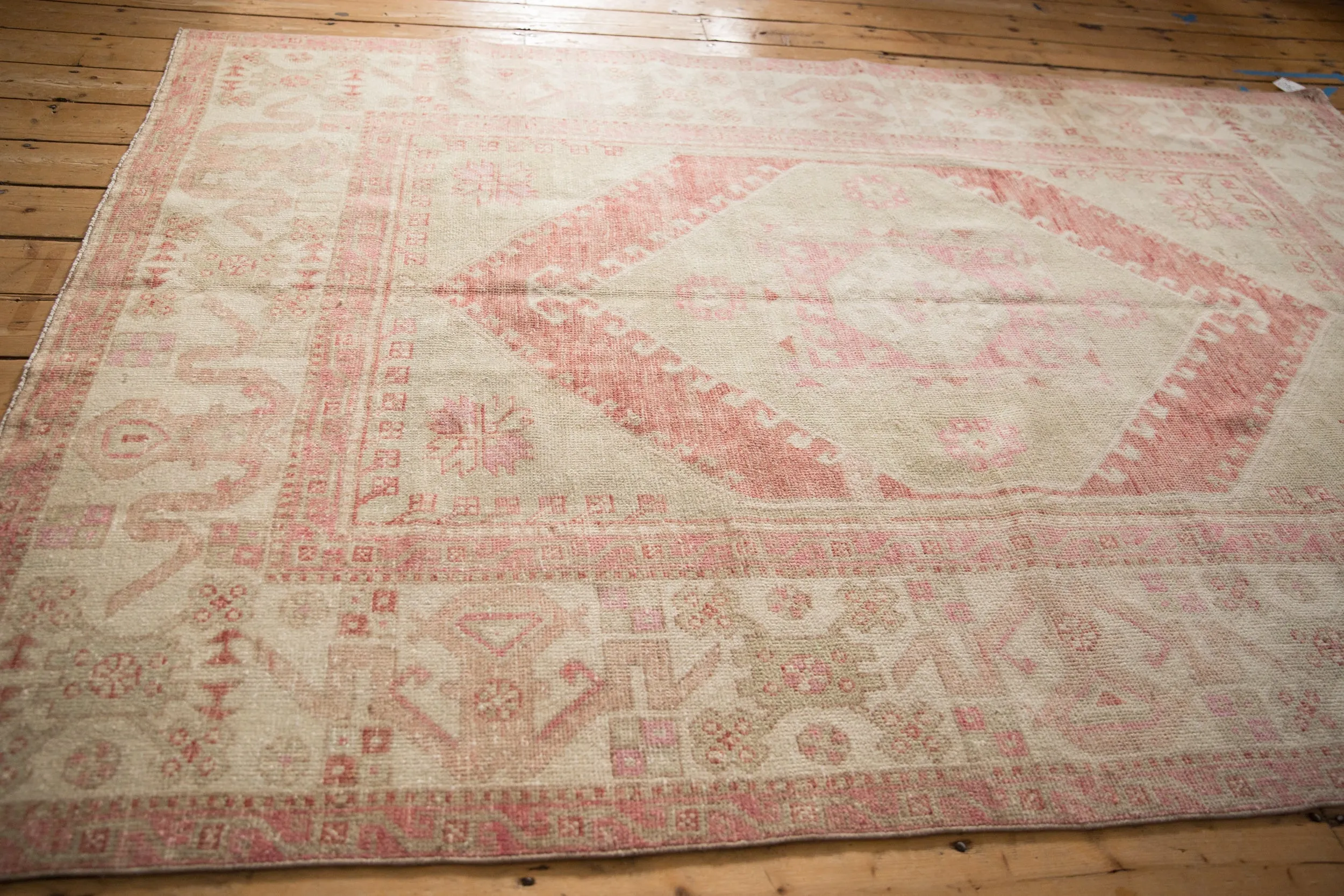 6x8.5 Vintage Distressed Oushak Carpet