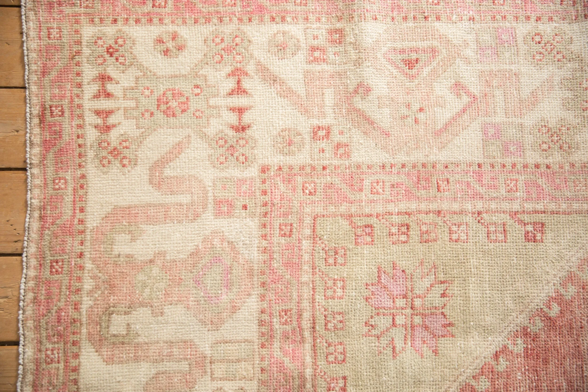 6x8.5 Vintage Distressed Oushak Carpet