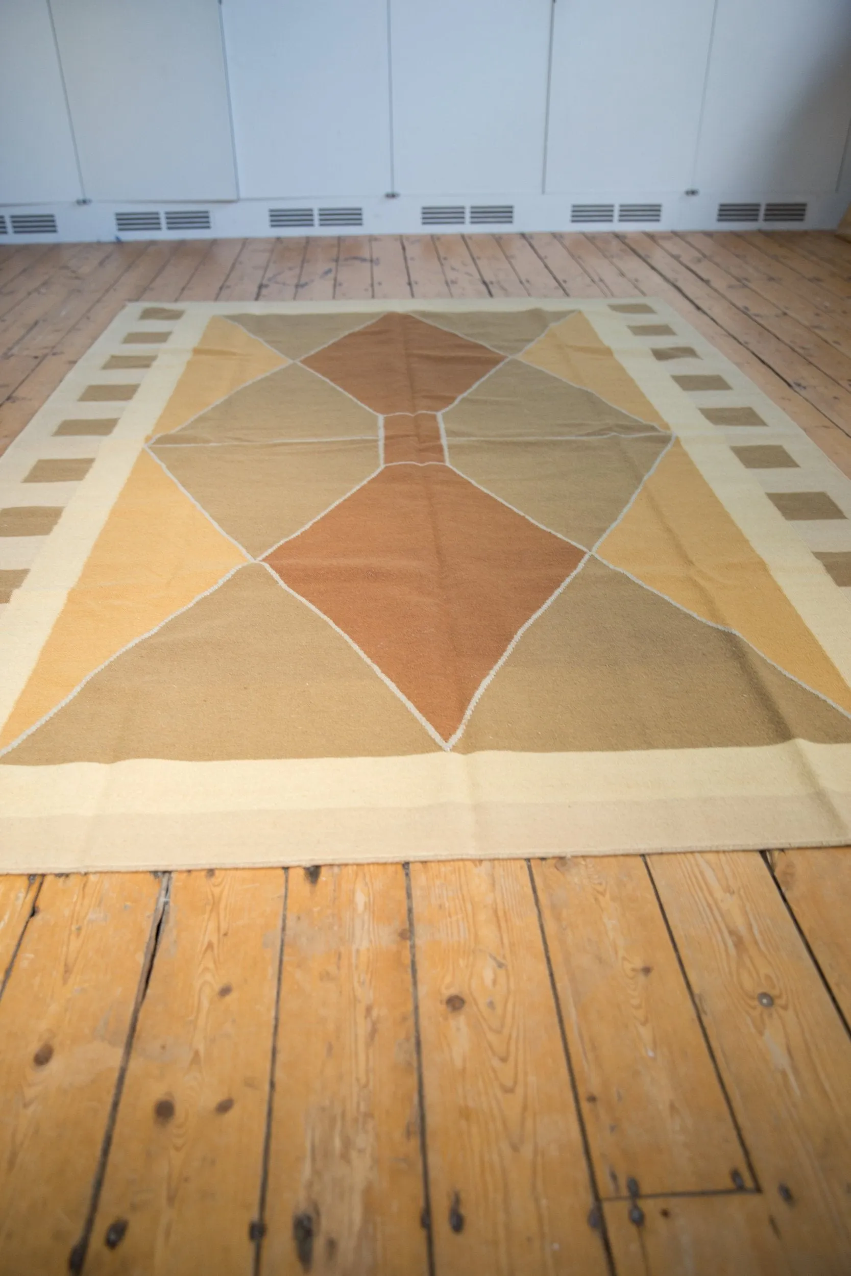 6x9 Vintage Contemporary Kilim Carpet