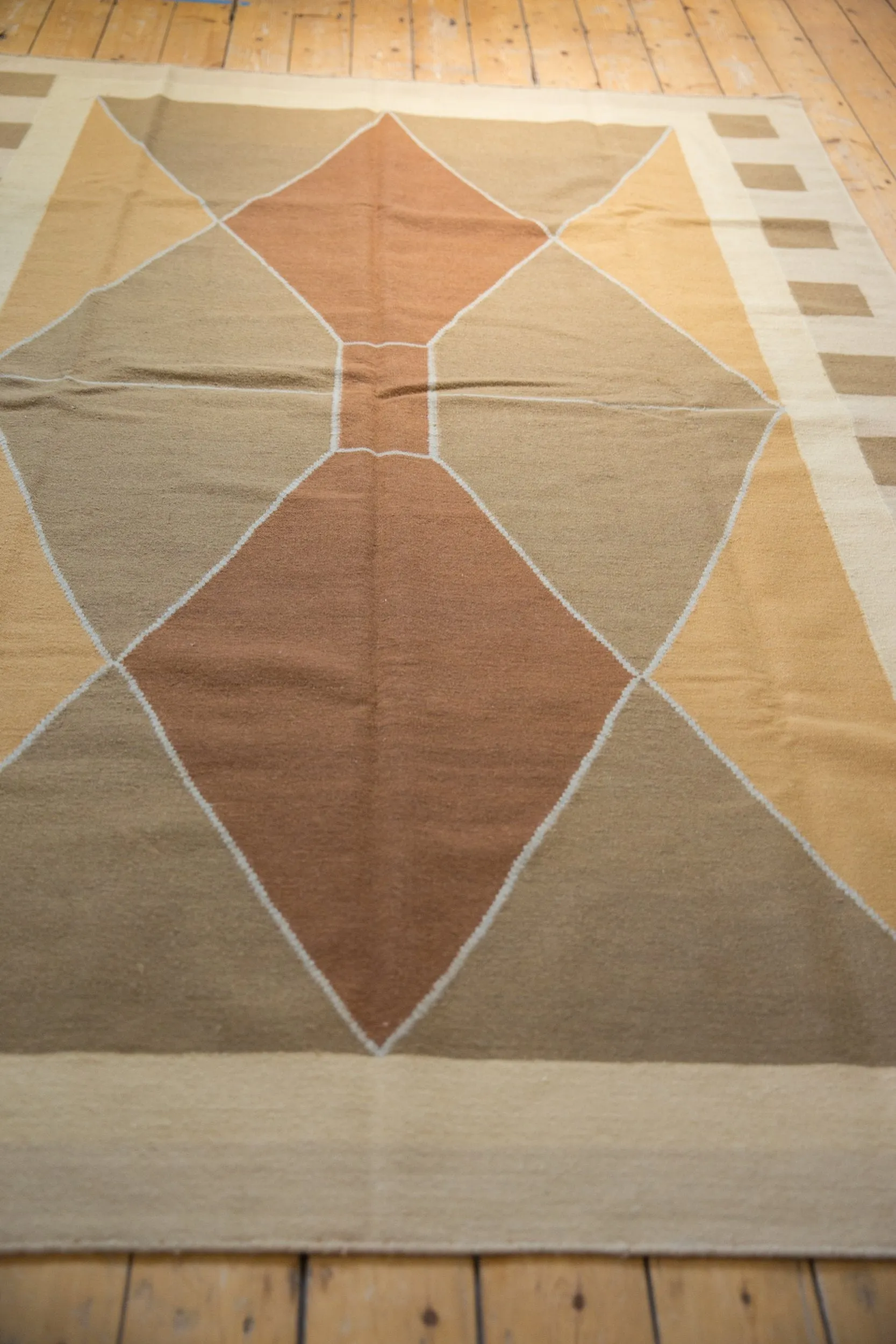 6x9 Vintage Contemporary Kilim Carpet