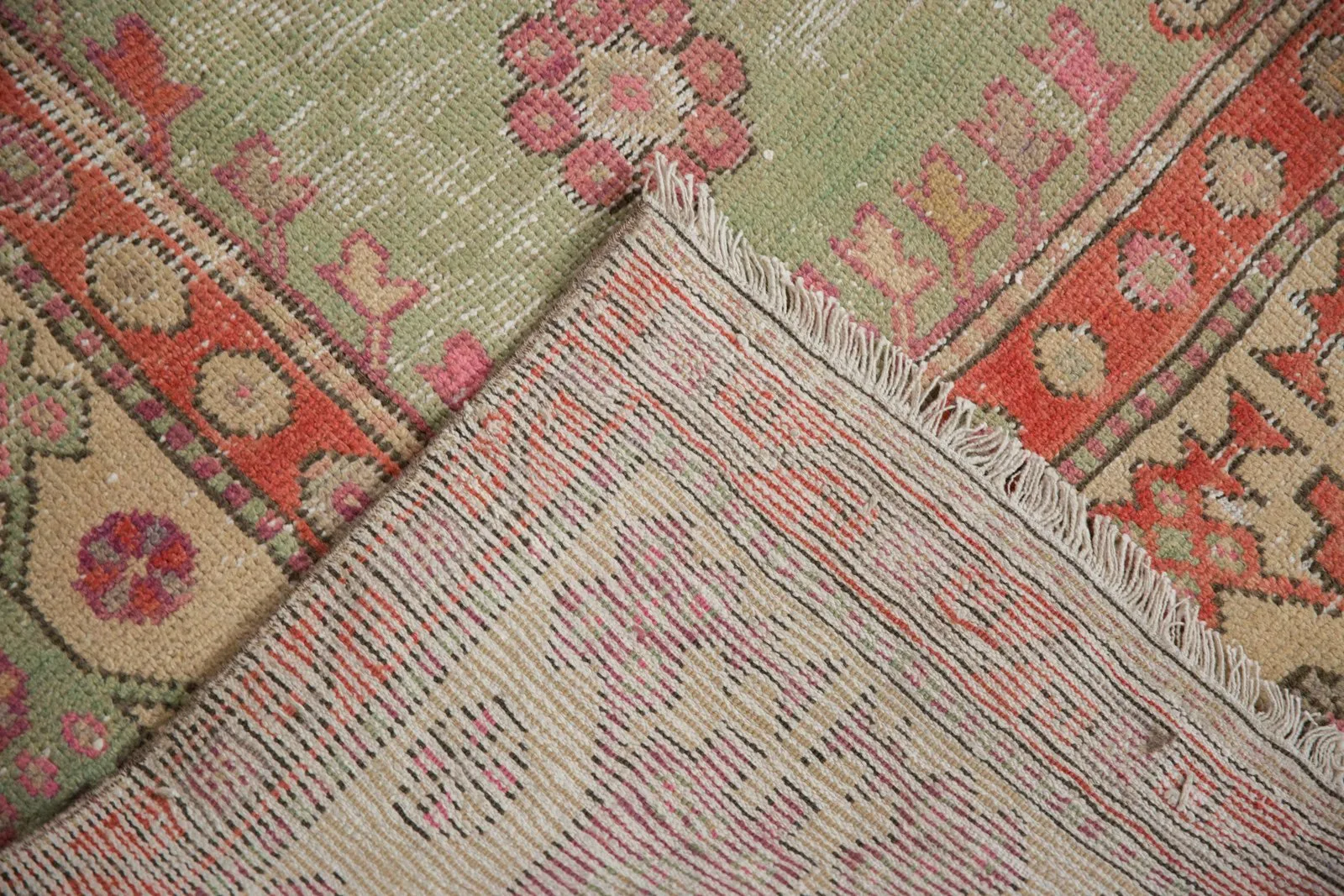 6x9 Vintage Distressed Oushak Carpet