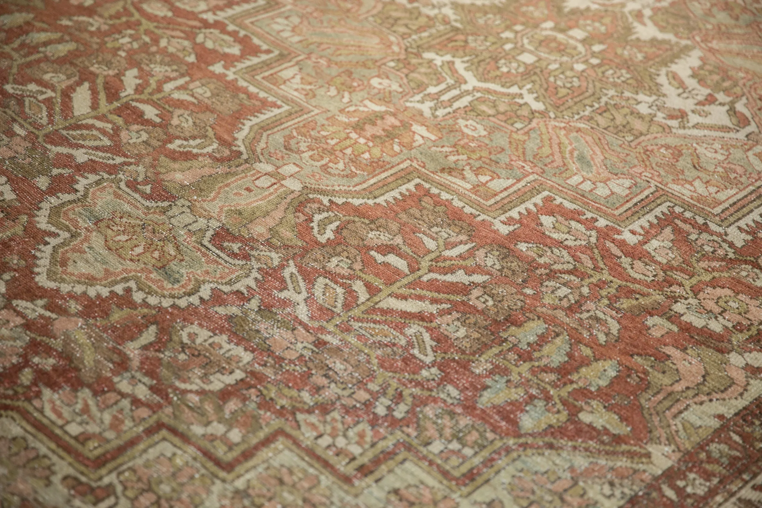 7x10 Vintage Distressed Baktiari Carpet