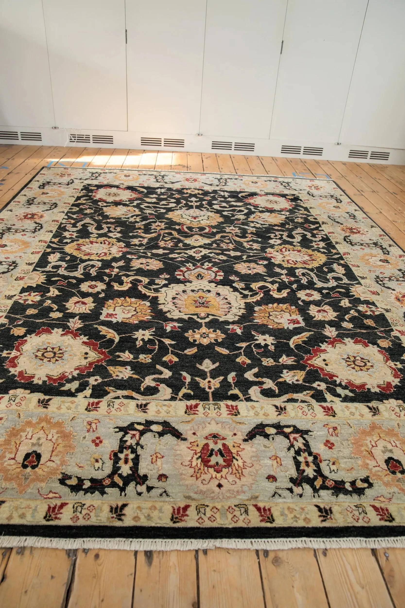 8x10 Indian Sultanabad Design Carpet