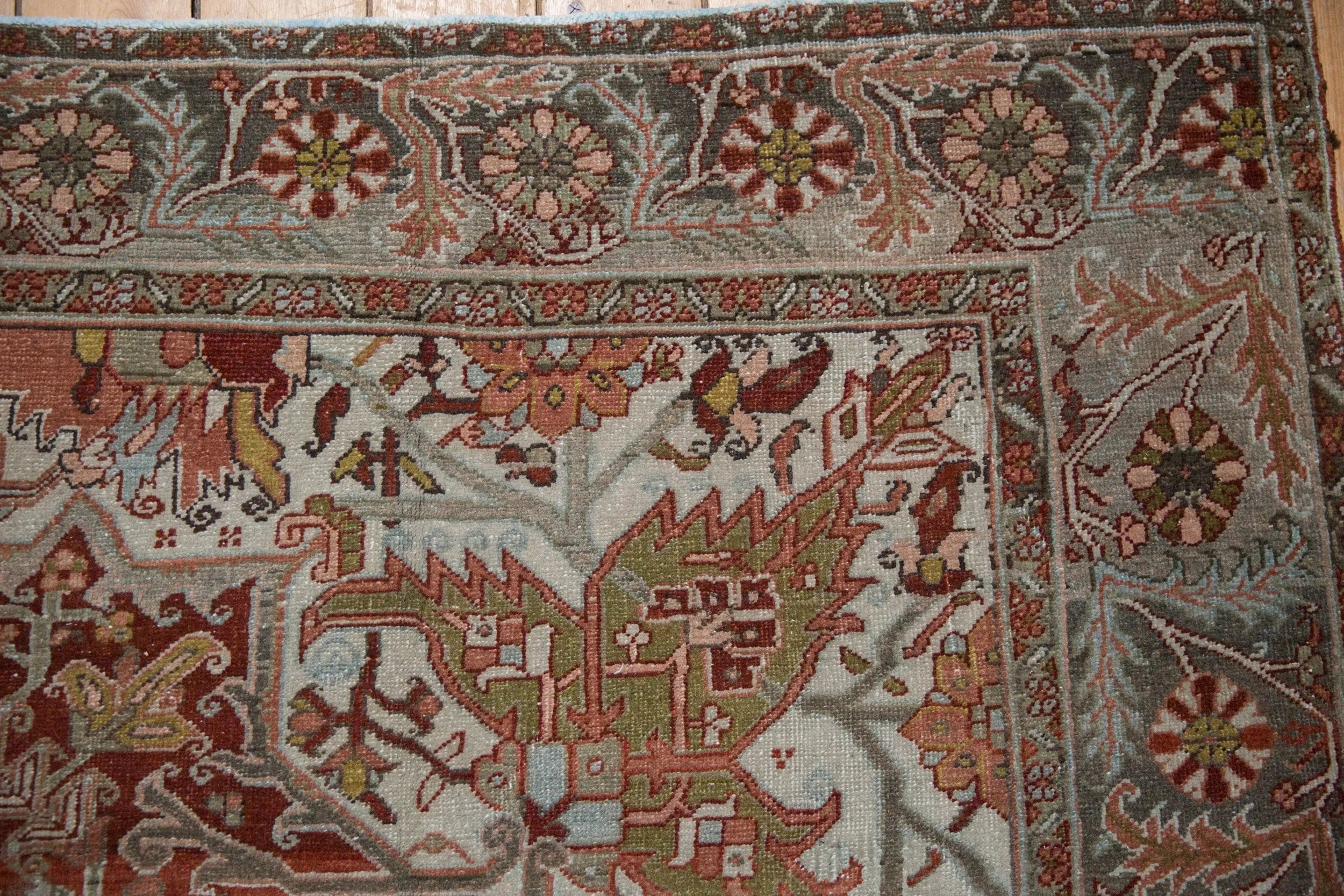 8x11.5 Vintage Distressed Ahar Carpet