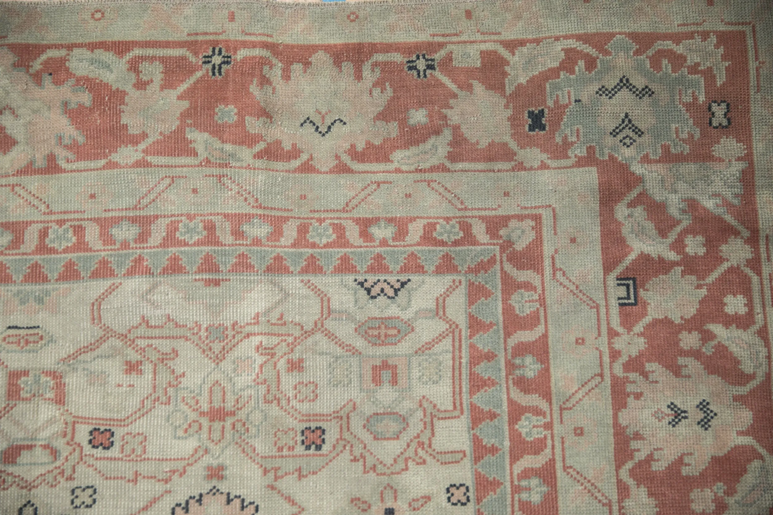 9.5x12.5 Vintage Distressed Anatolian Carpet