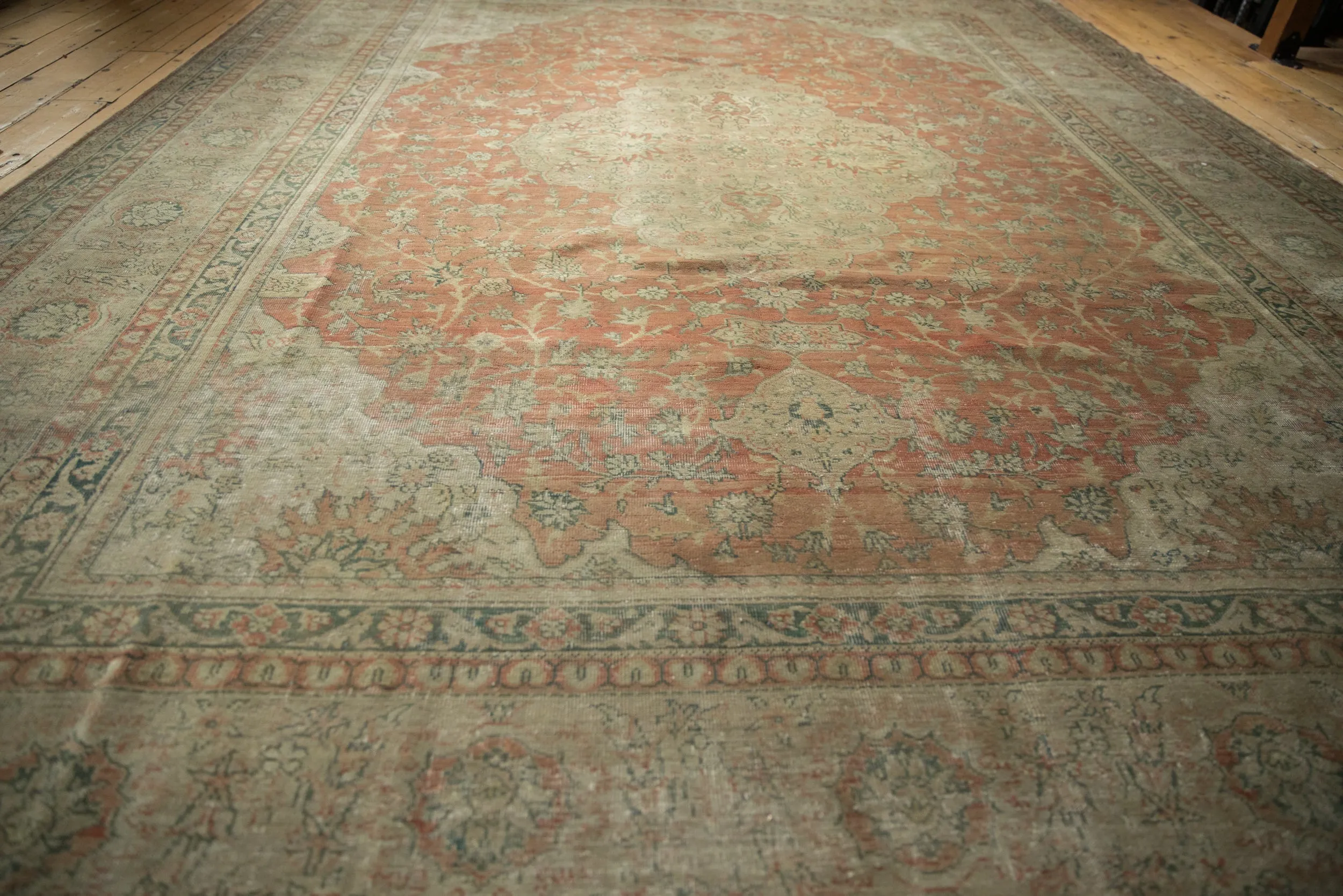 9.5x12.5 Vintage Distressed Tea Washed Kayseri Carpet