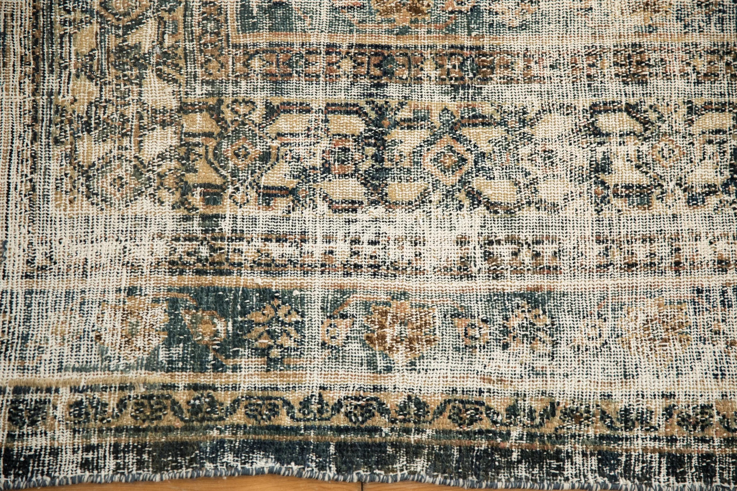 9x11.5 Vintage Distressed Bibikabad Carpet