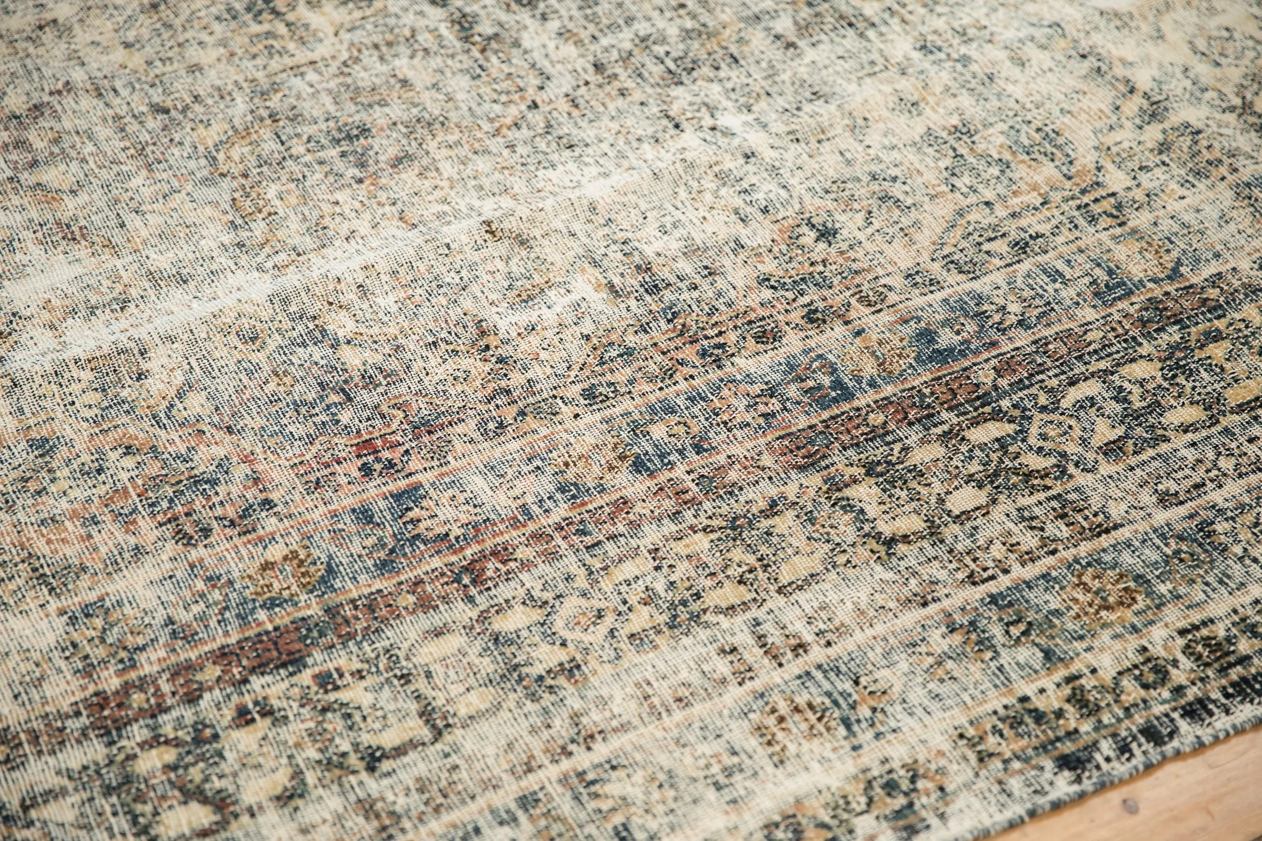 9x11.5 Vintage Distressed Bibikabad Carpet