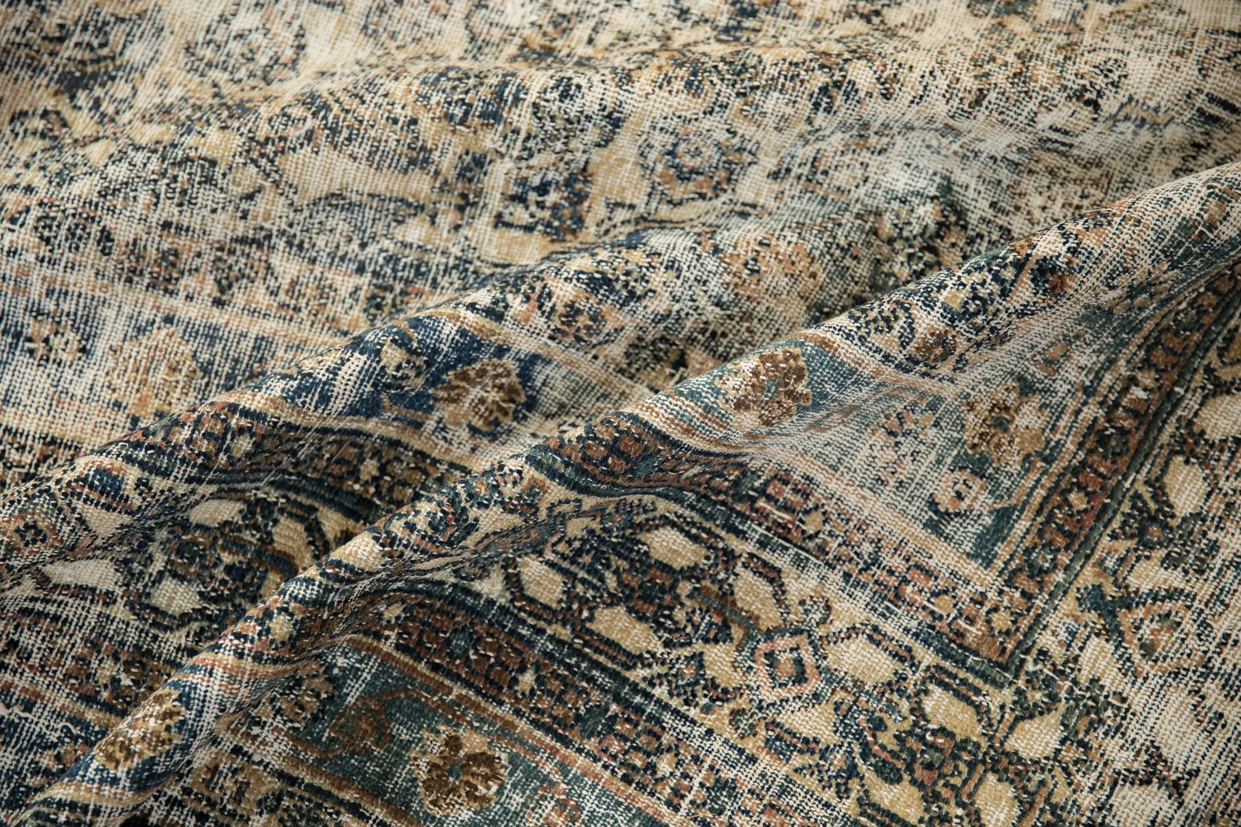 9x11.5 Vintage Distressed Bibikabad Carpet