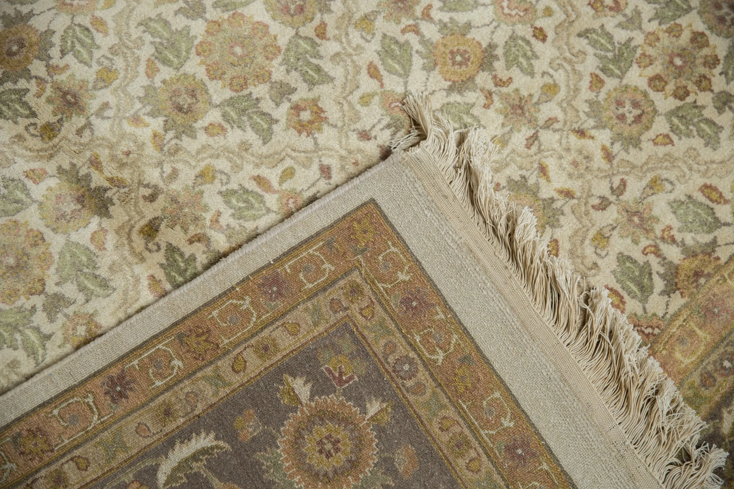 9x12 Agra Carpet