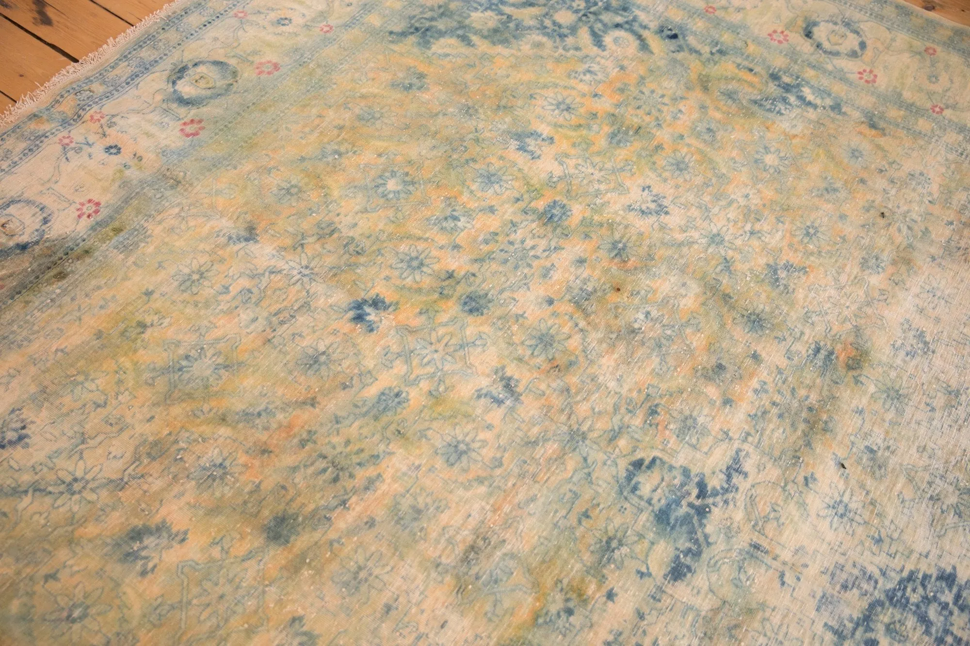 9x14.5 Vintage Distressed Bulgarian Herati Design Carpet
