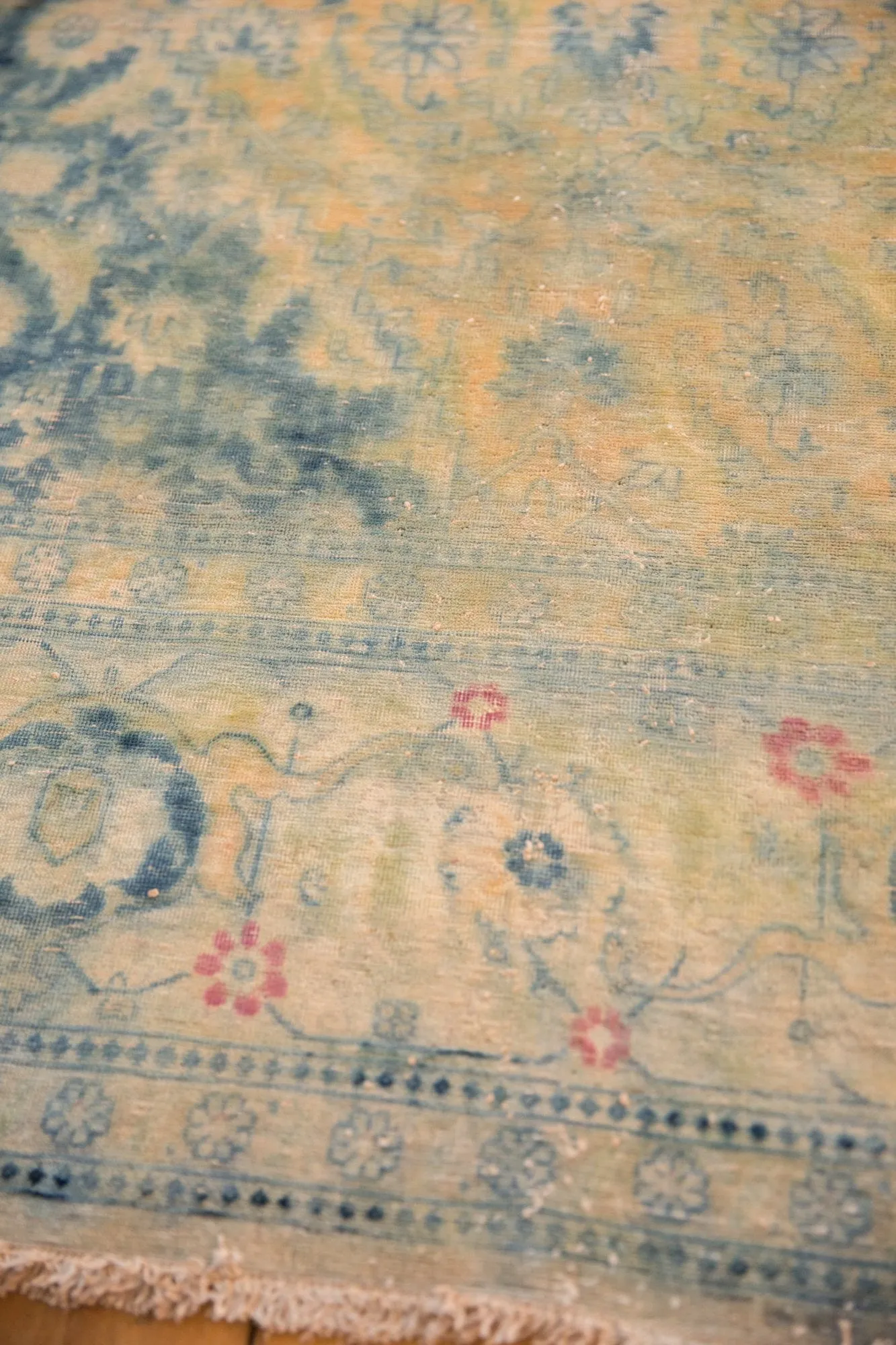 9x14.5 Vintage Distressed Bulgarian Herati Design Carpet