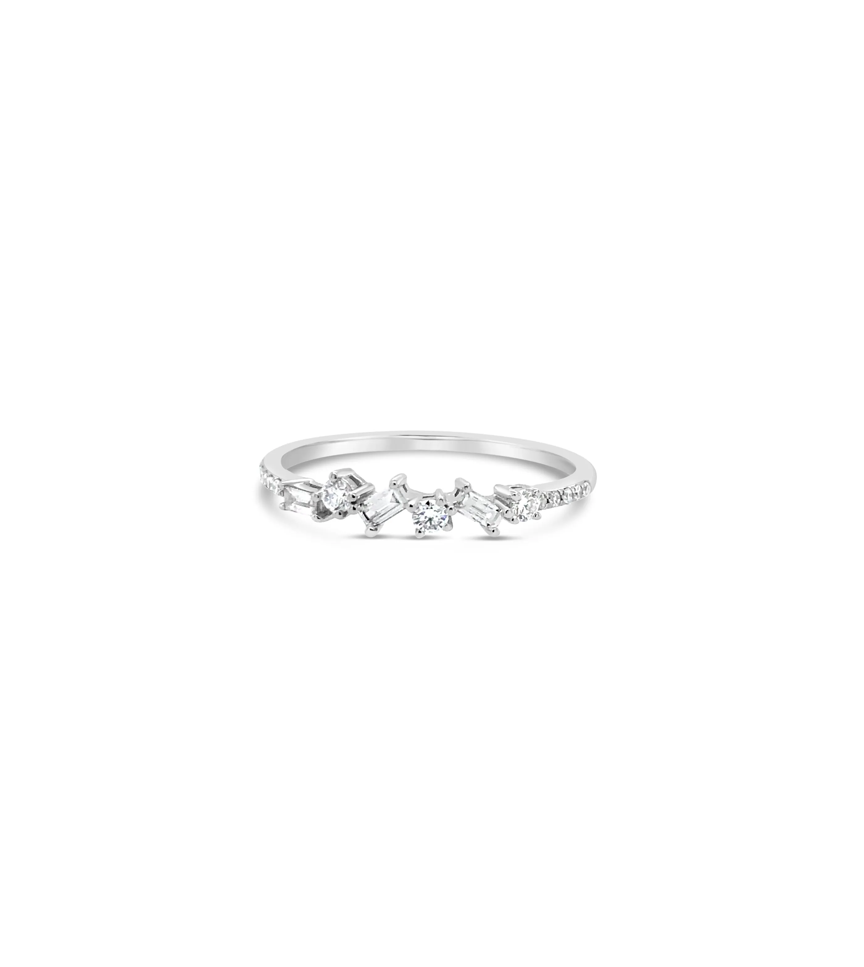 Baguette & Round Diamond Cluster Band