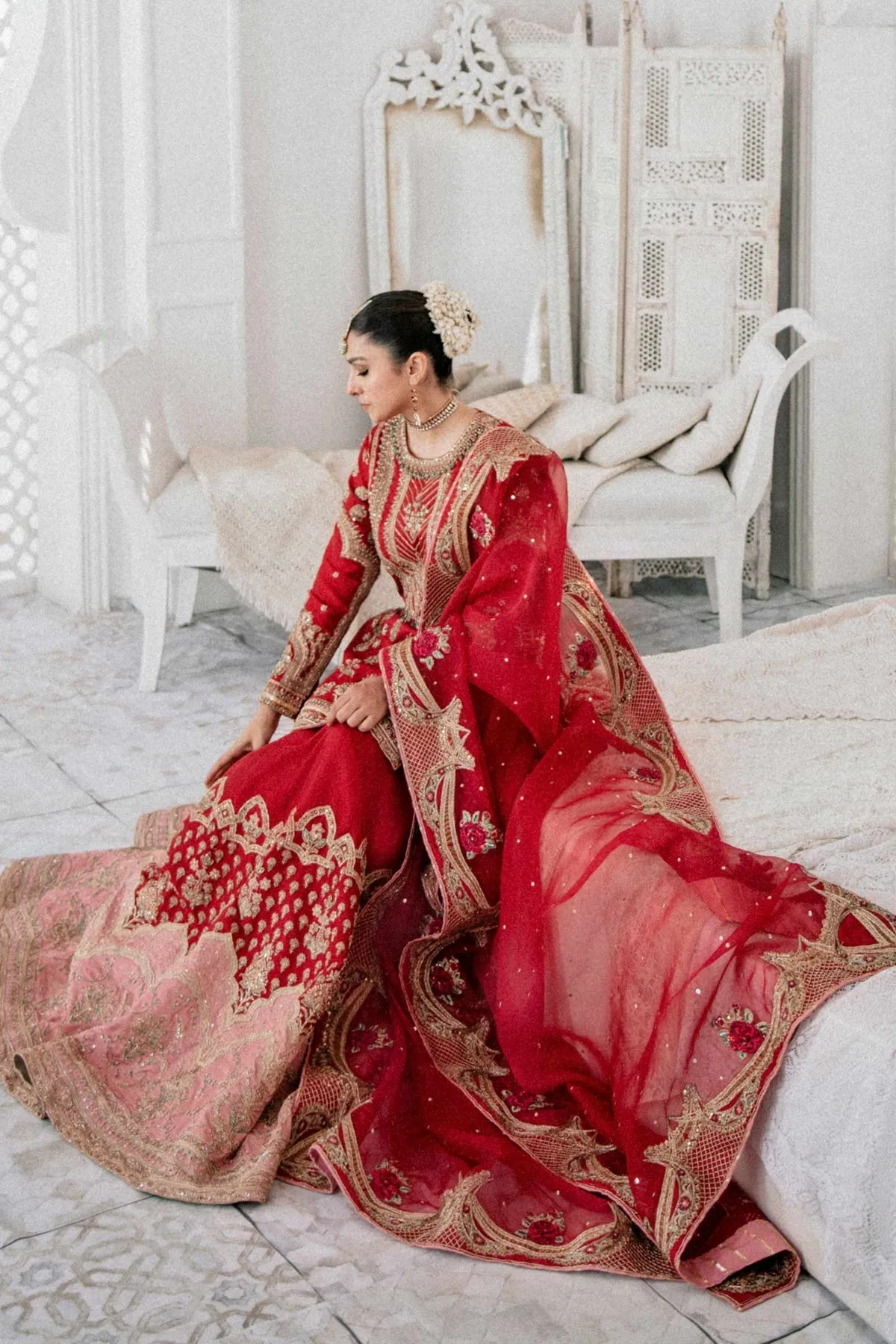 Bridal Simple Red Lehenga Kameez for Indian Bridal Wear