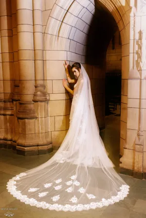 Cathedral Drop Veil with Floral Lace Appliqué(#Cécile)
