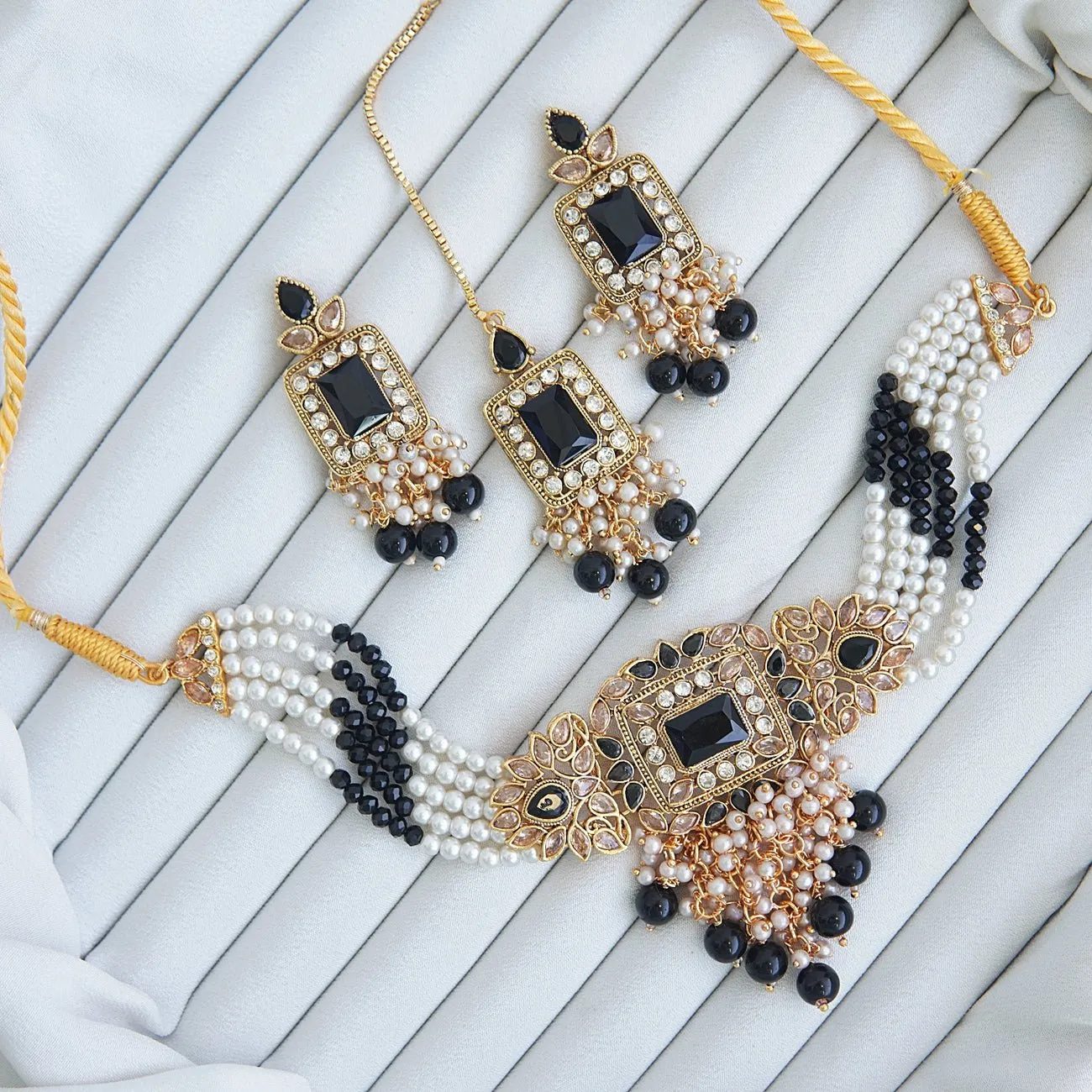 Glitz Glam Choker Set