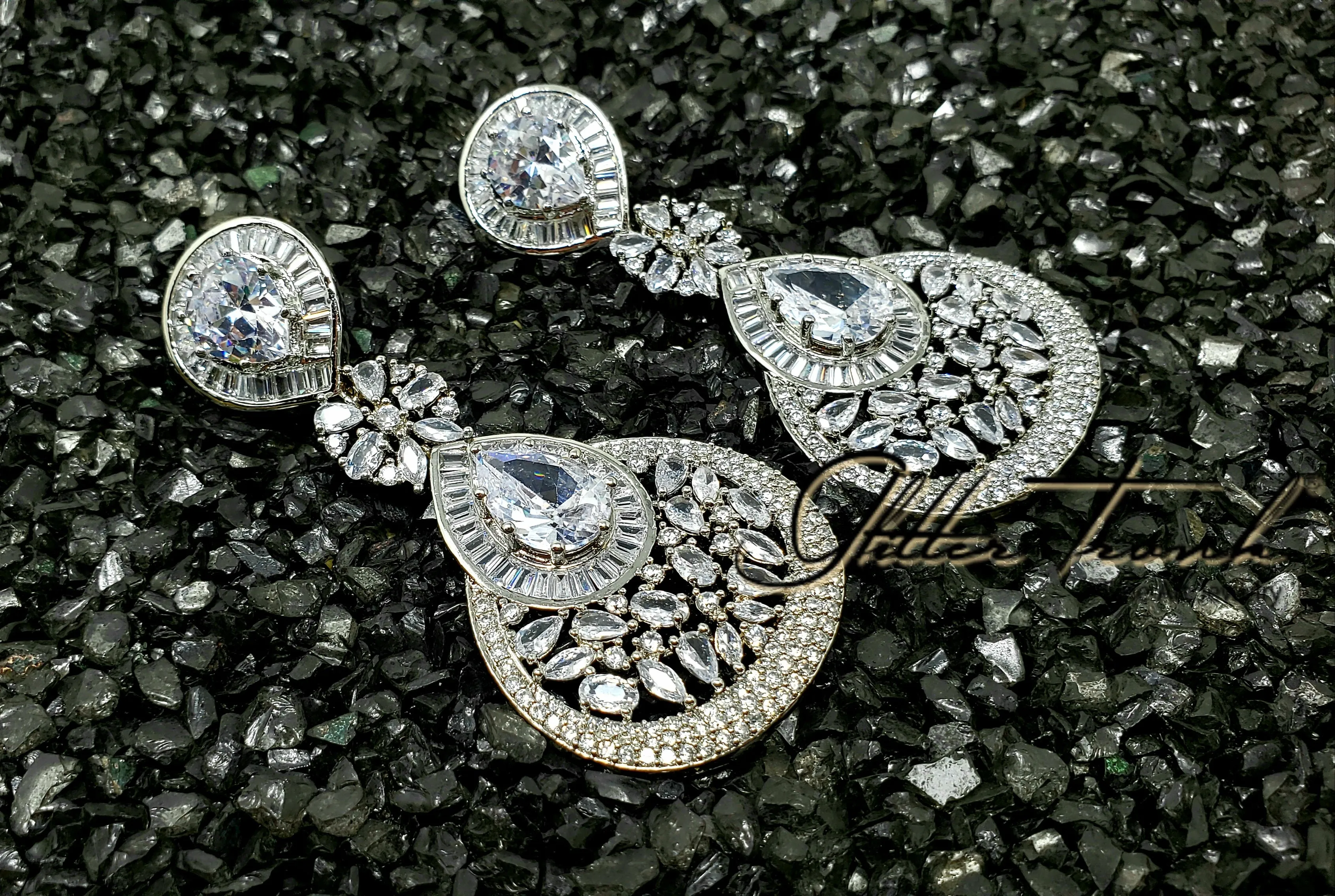 Kanan Silver AD Long Earrings