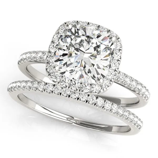 Kelly Halo Engagement Ring in Pavé