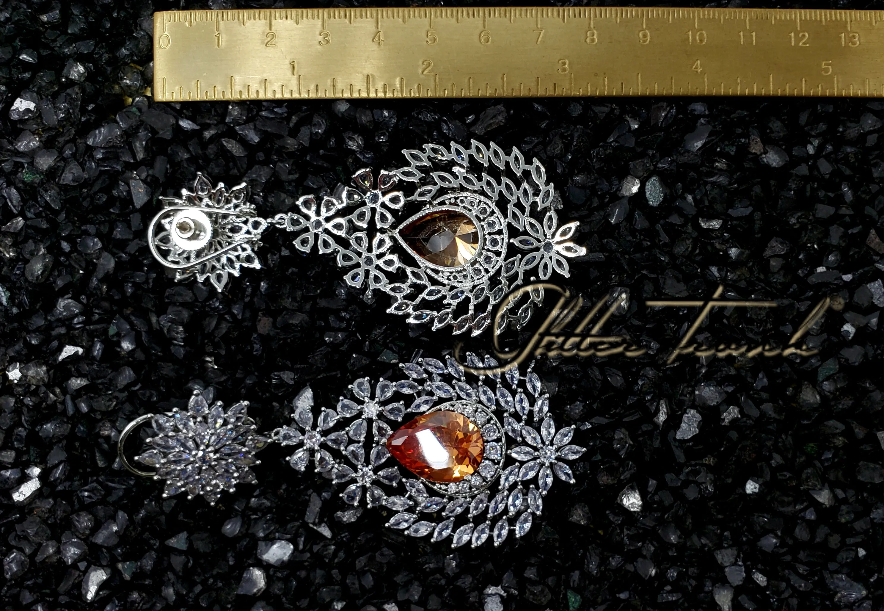 Pari Silver Amber Long Earrings
