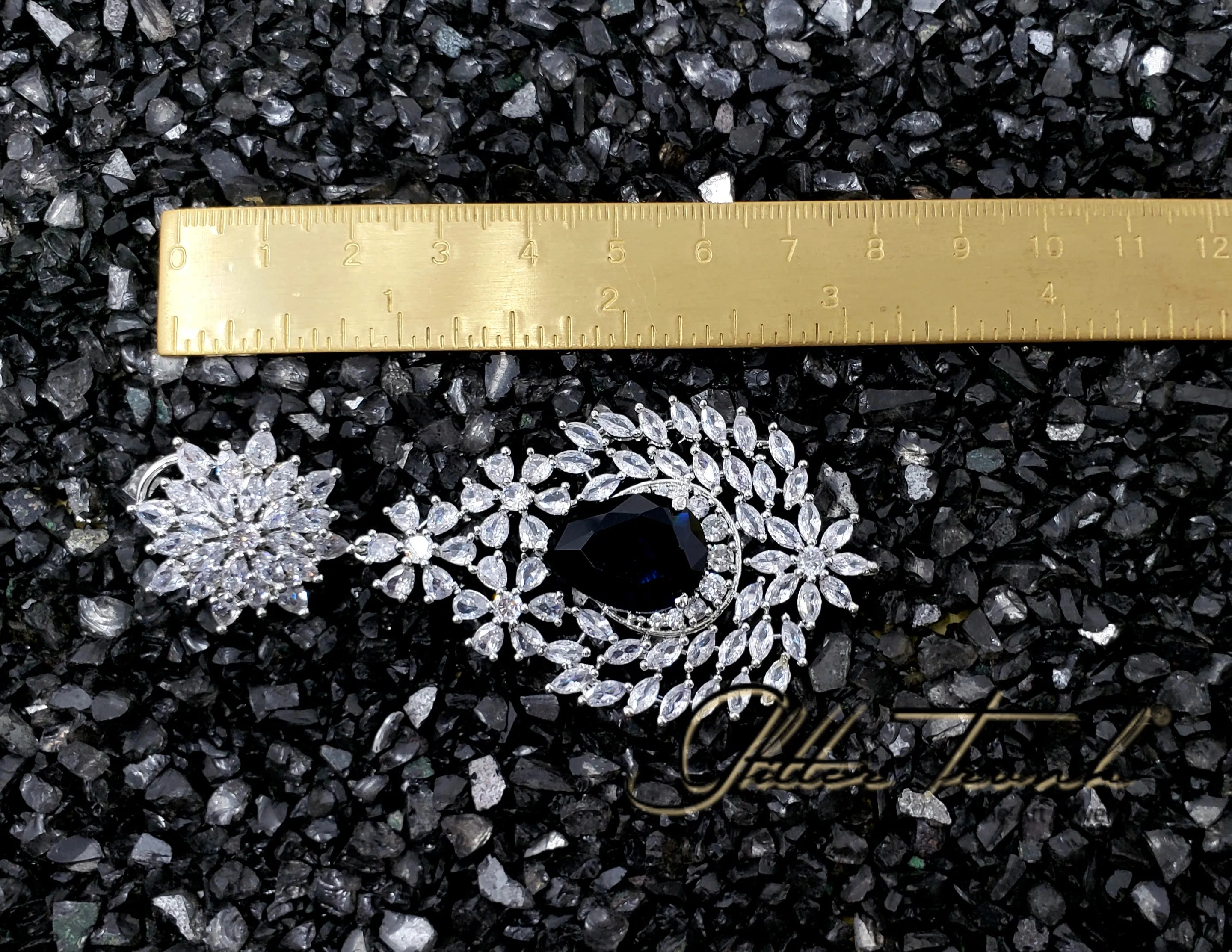 Pari Silver Sapphire Long Earrings