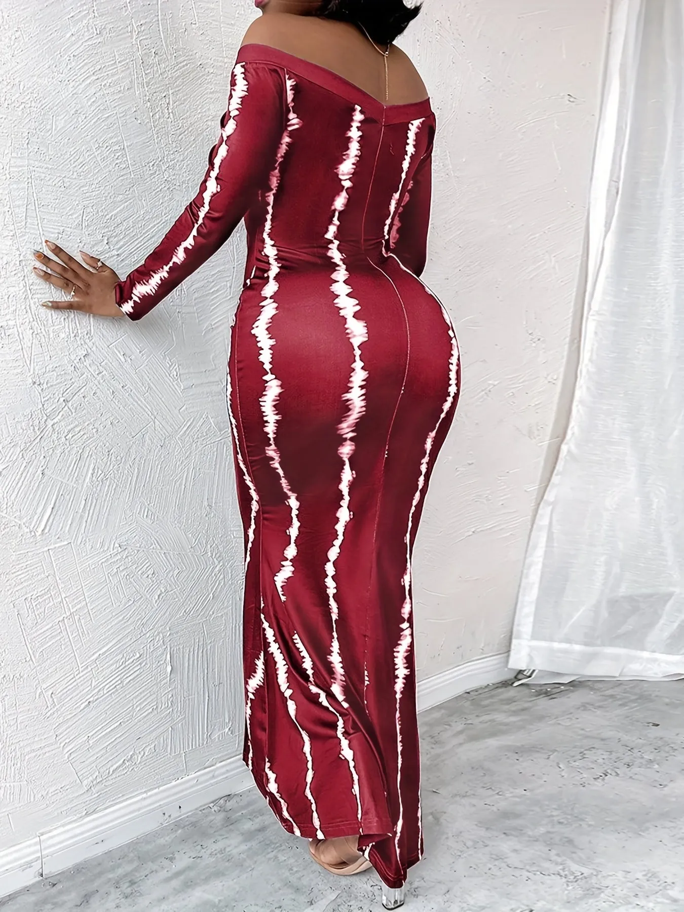 Plus Size Glamorous Maxi Dress - Fashionable Stripe Print, Flirty Off-Shoulder, Flowing Long Sleeves, Showstopping Mermaid Hem - Designed for Plus Size Women